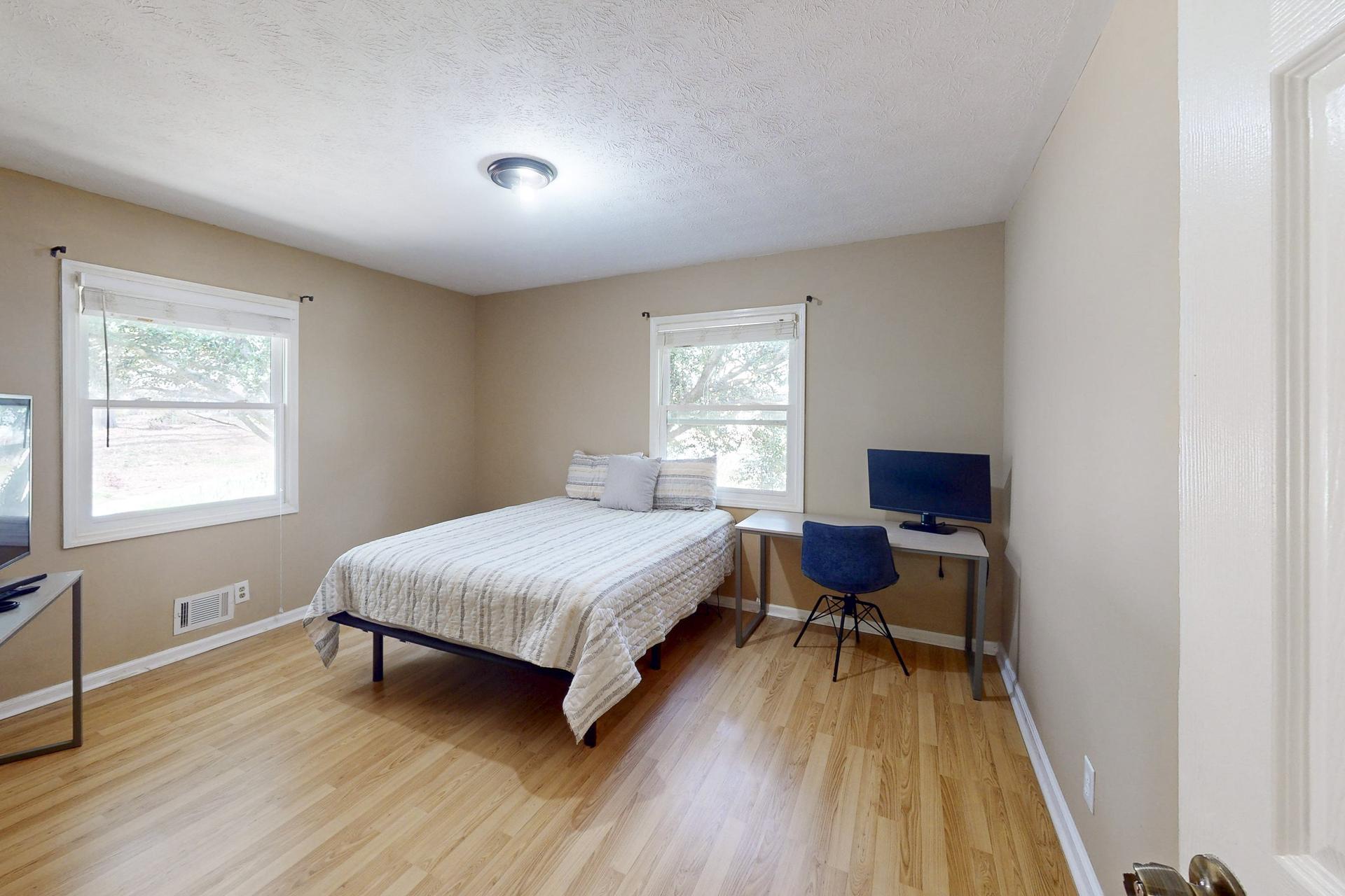 bedroom, detected:bed