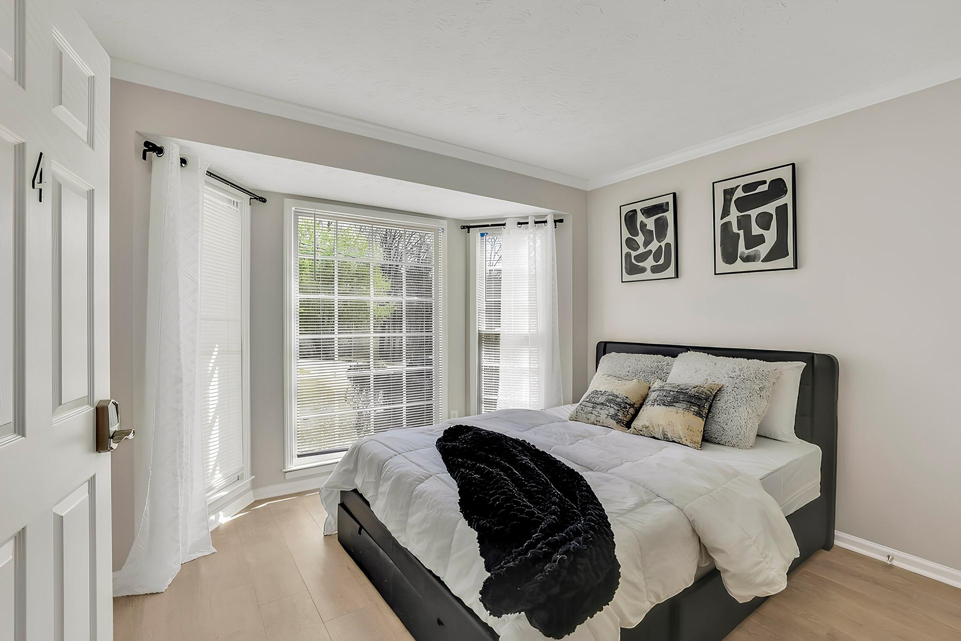 bedroom, detected:bed