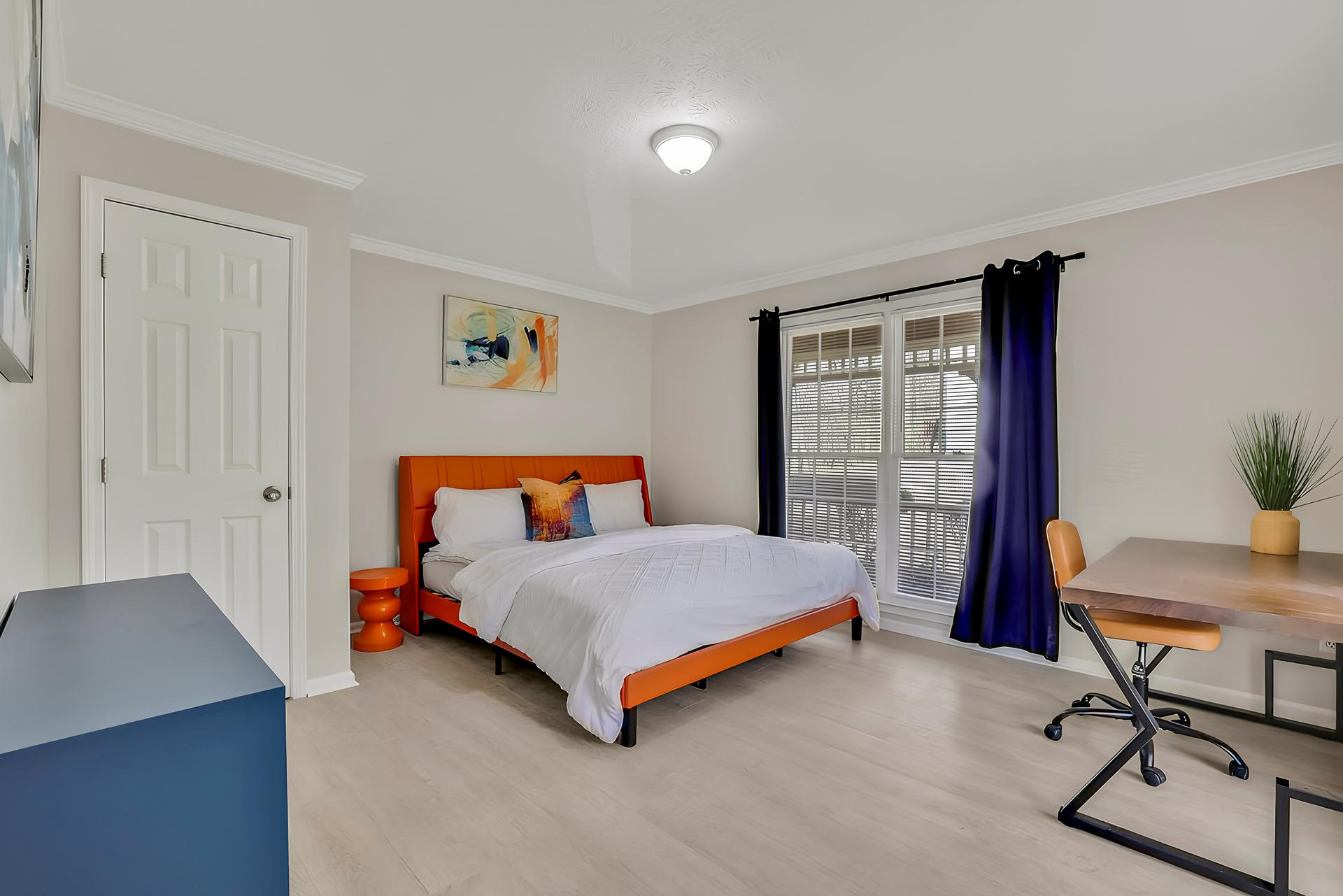 bedroom, detected:bed