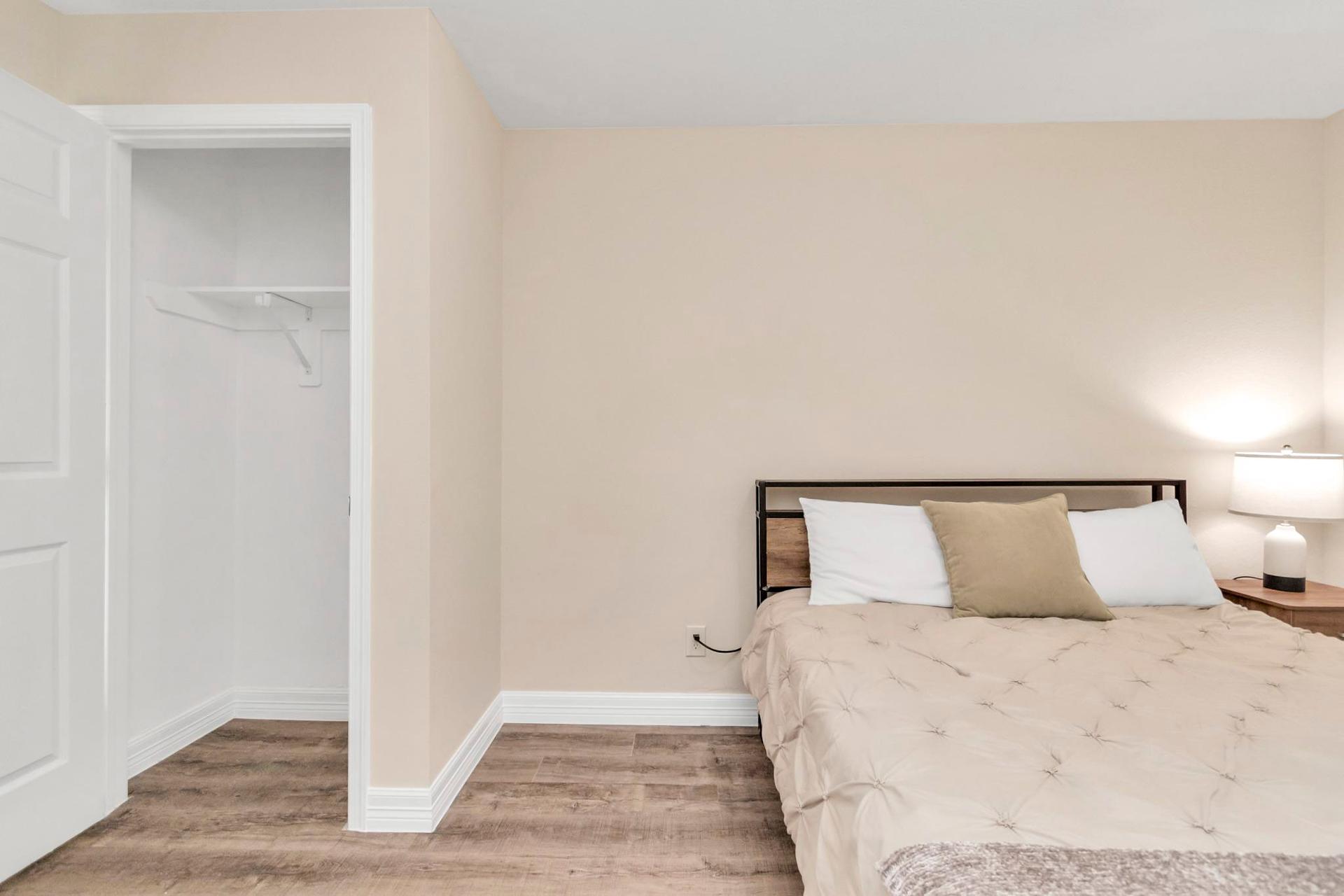 bedroom, detected:bed