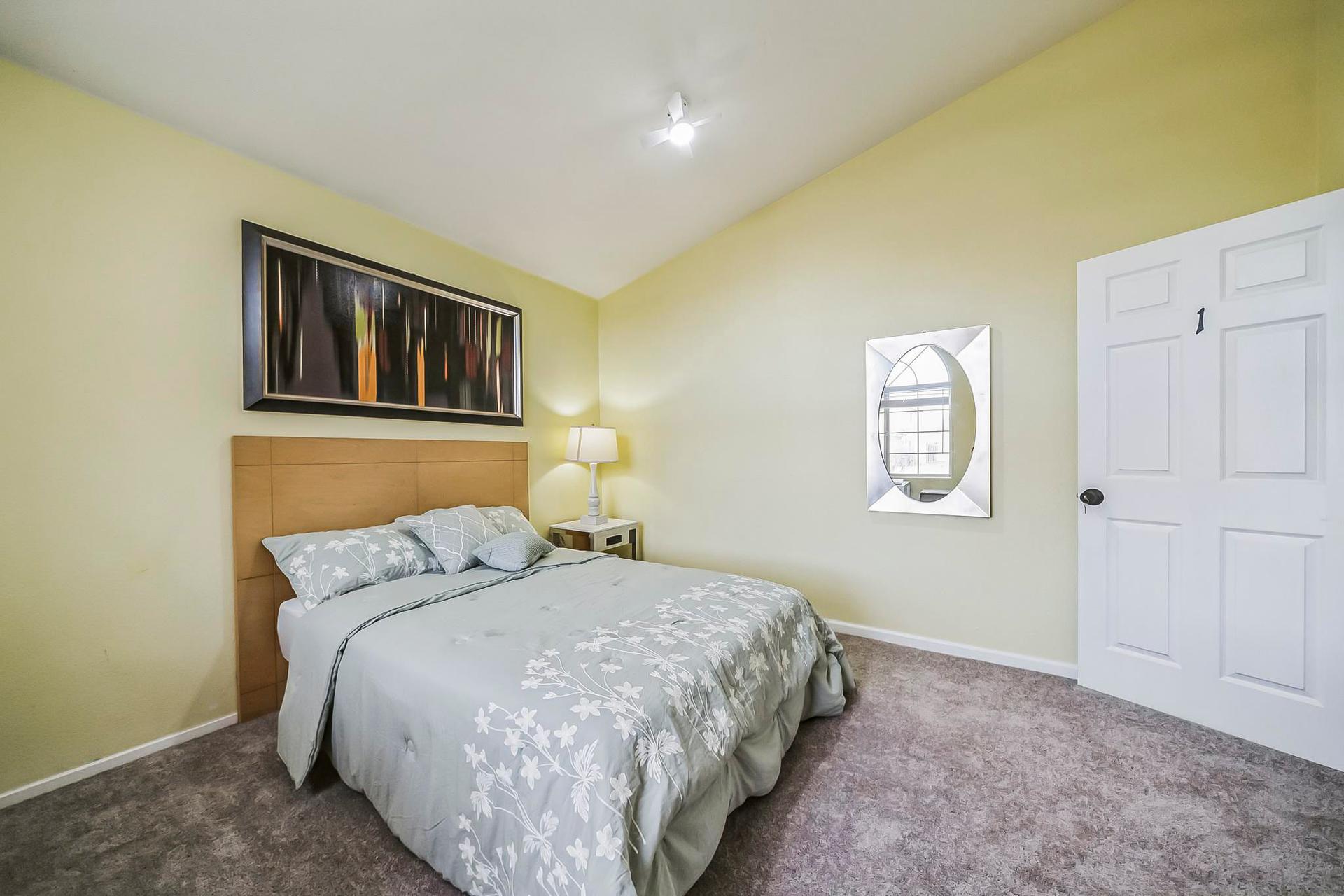 bedroom, detected:bed