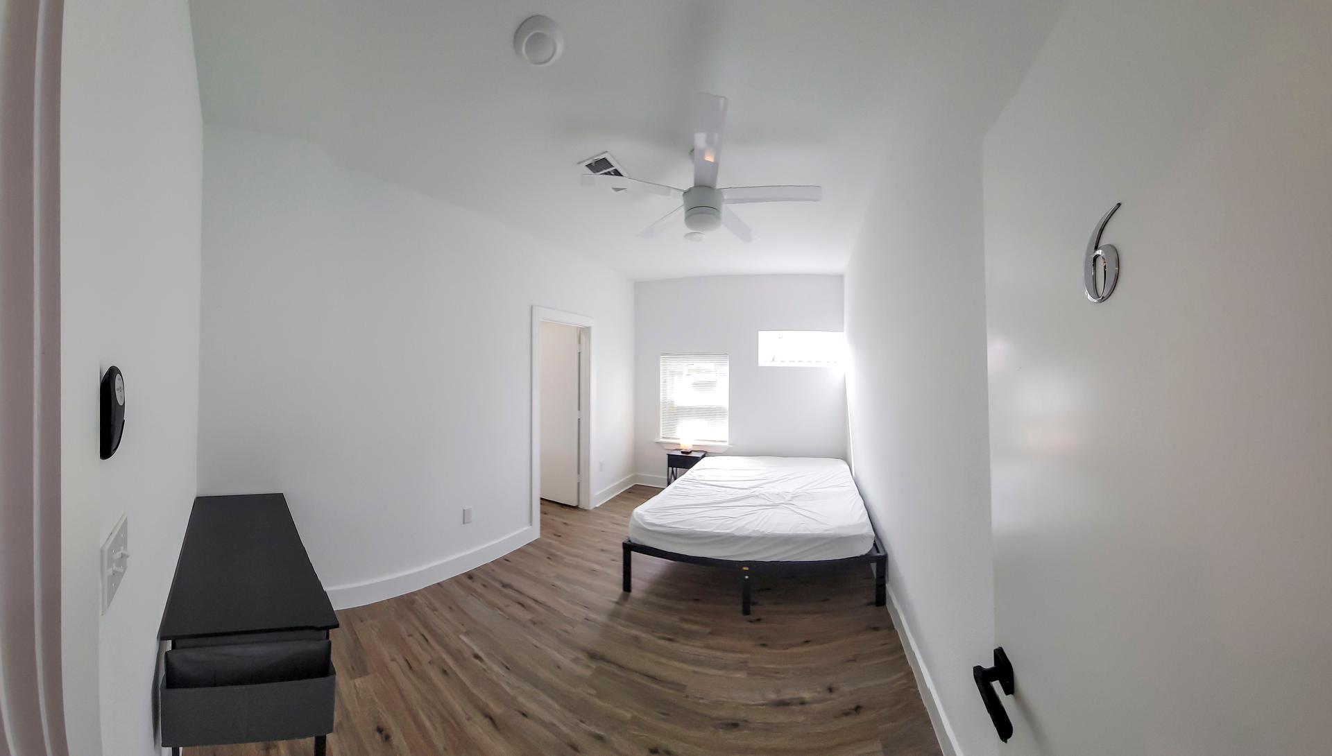 bedroom, detected:bed