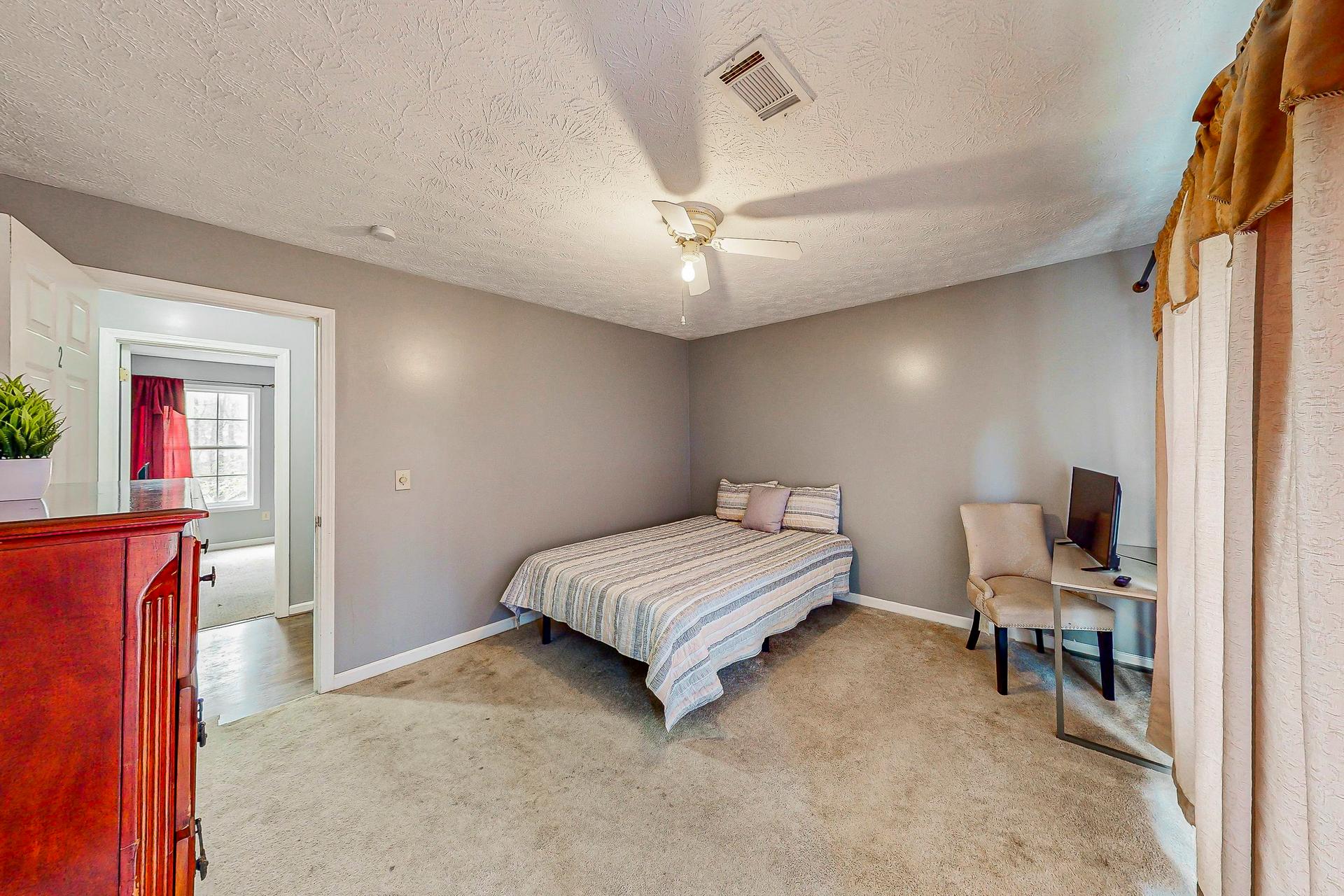 bedroom, detected:bed, ceiling fan