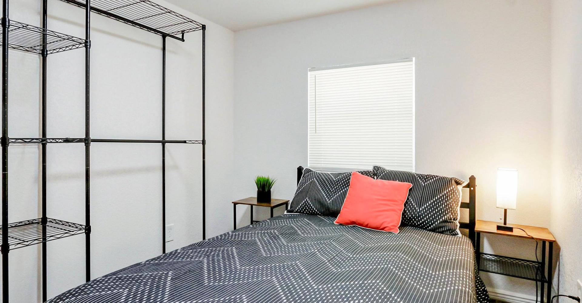bedroom, detected:bed