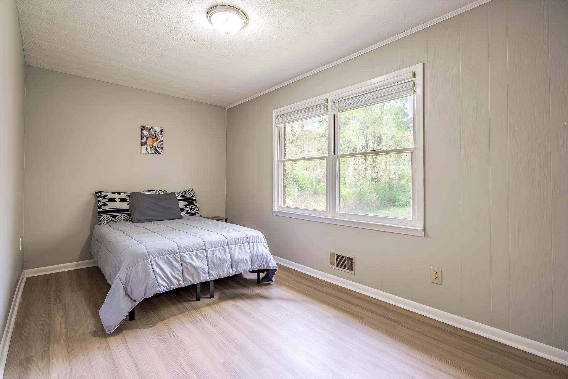 bedroom, detected:bed
