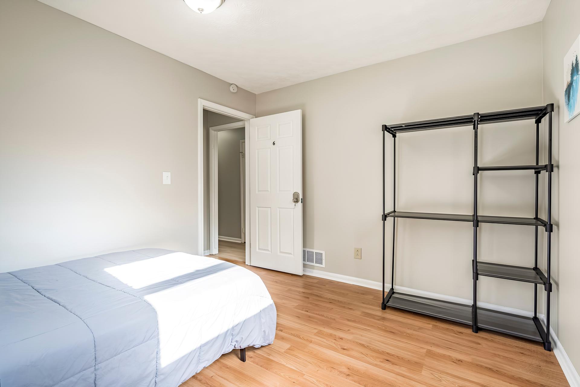 bedroom, detected:bed