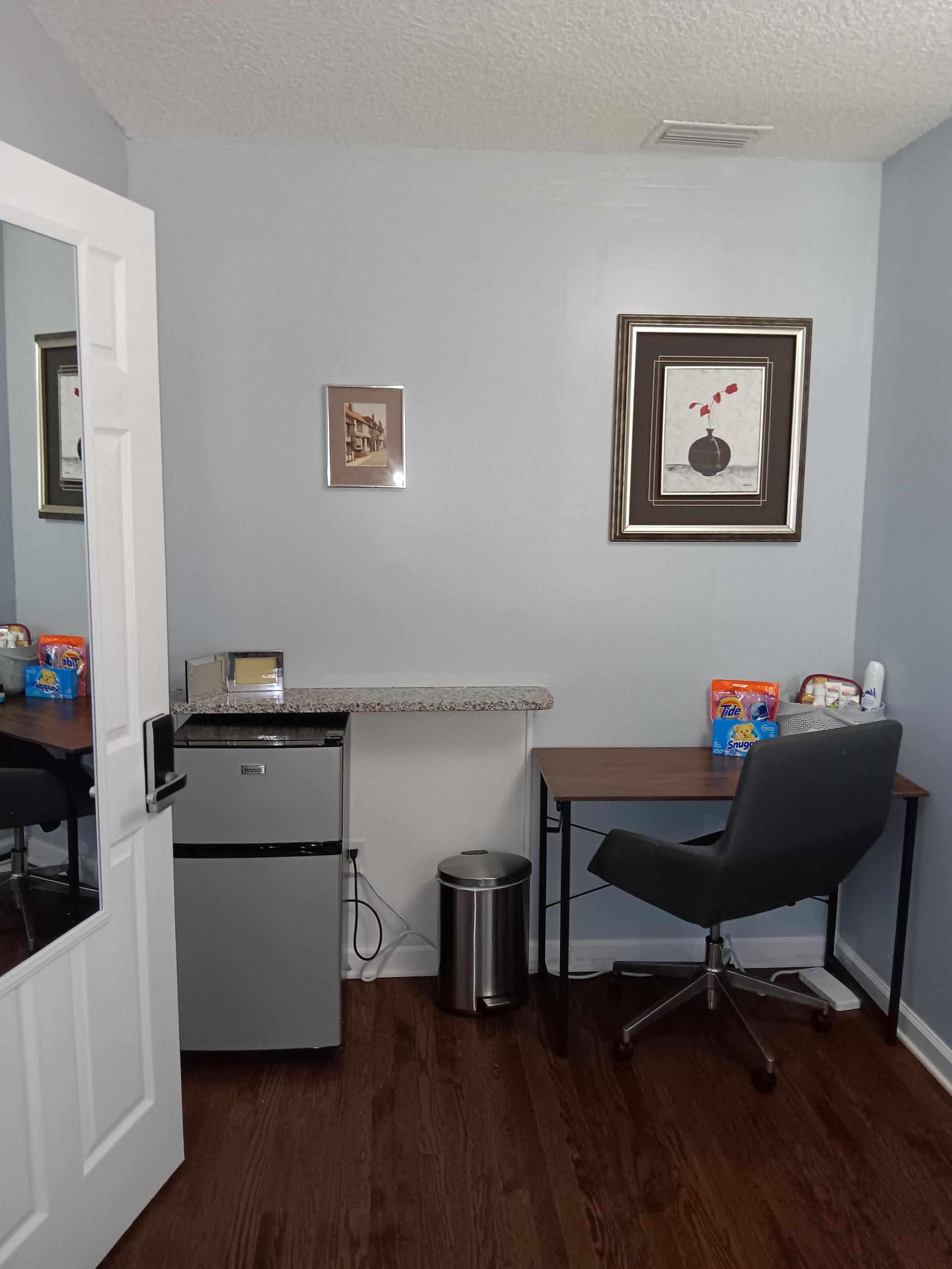 Office Workspace & Mini Fridge Included