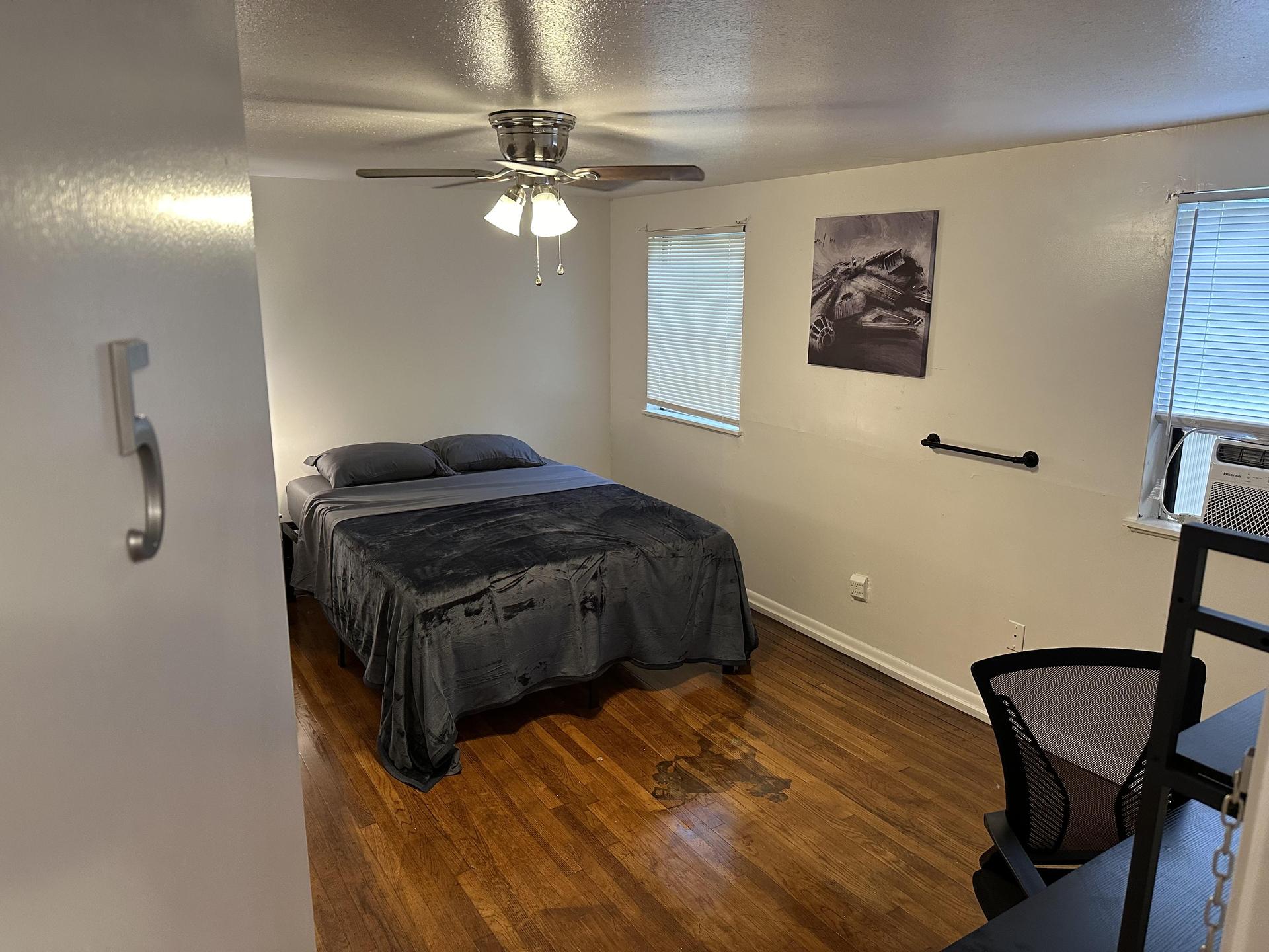 Bedroom 5 - ALL Guests are Gifted Bedding (2 Pillows / Cases, Bed Sheets, Blanket) so that you can rest & feel at Home!