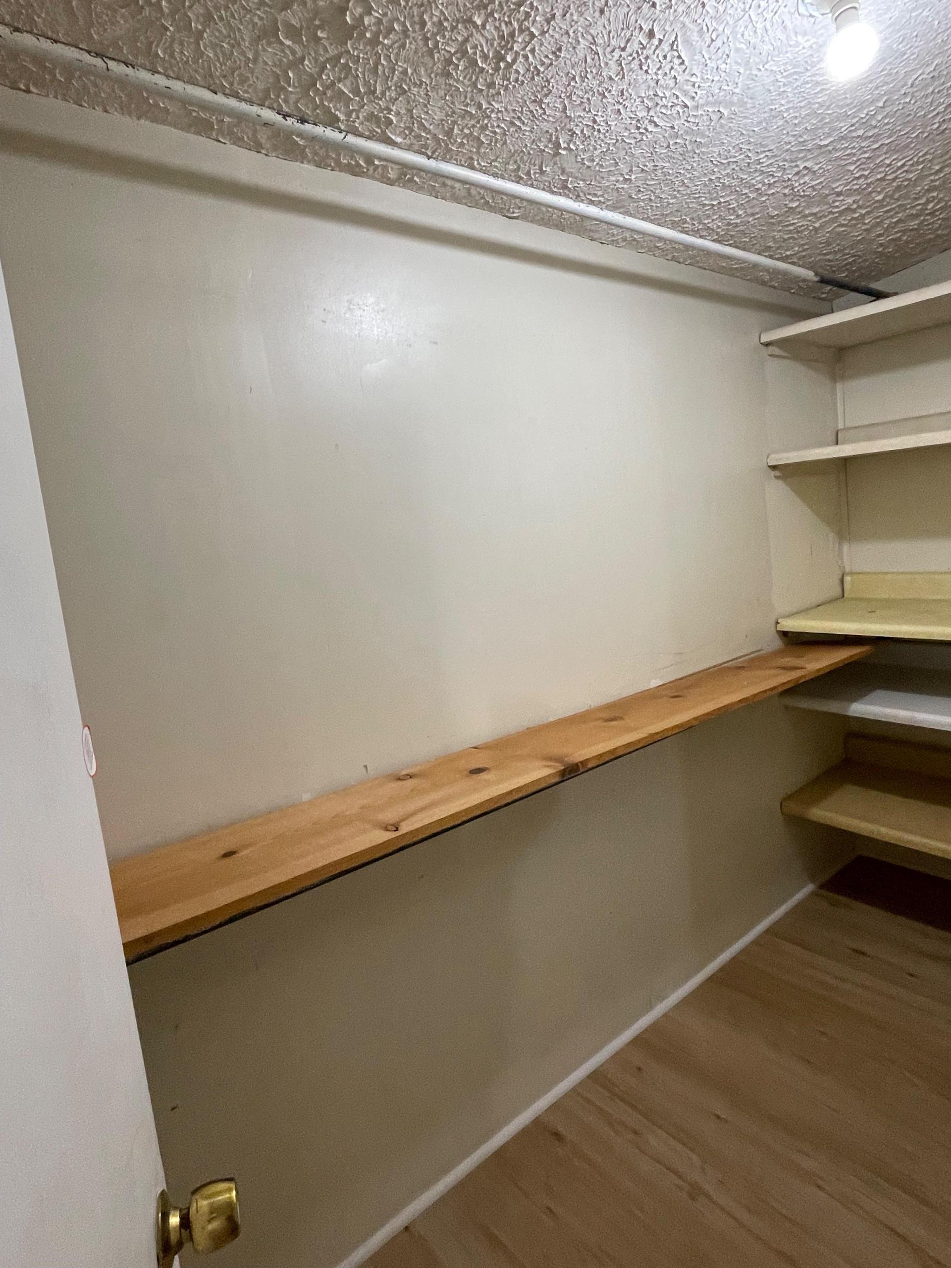 Walking closet