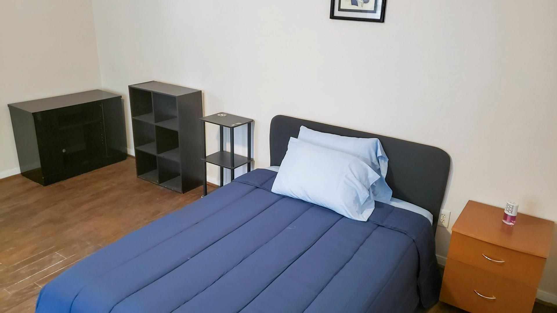 bedroom, detected:bed