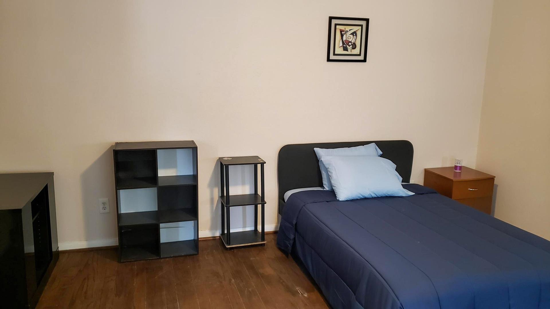 bedroom, detected:bed