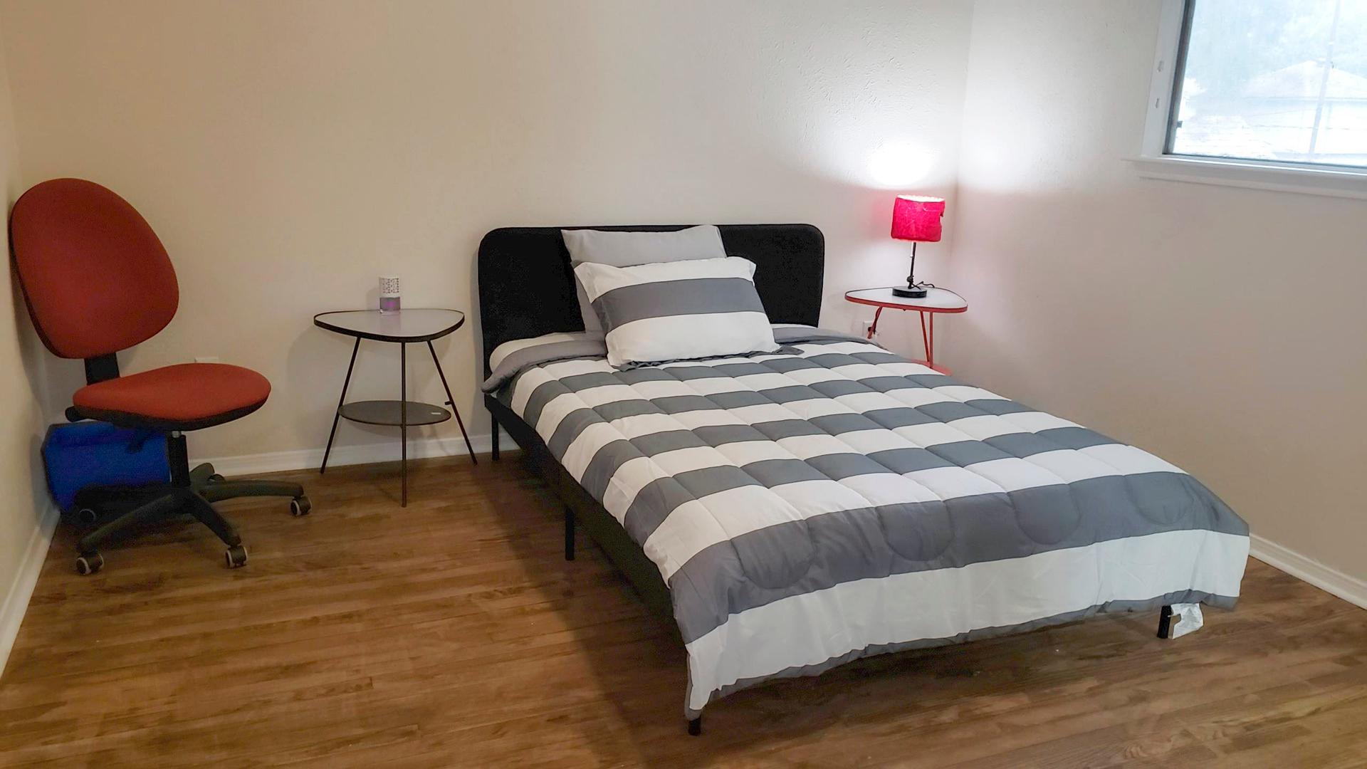 bedroom, detected:bed