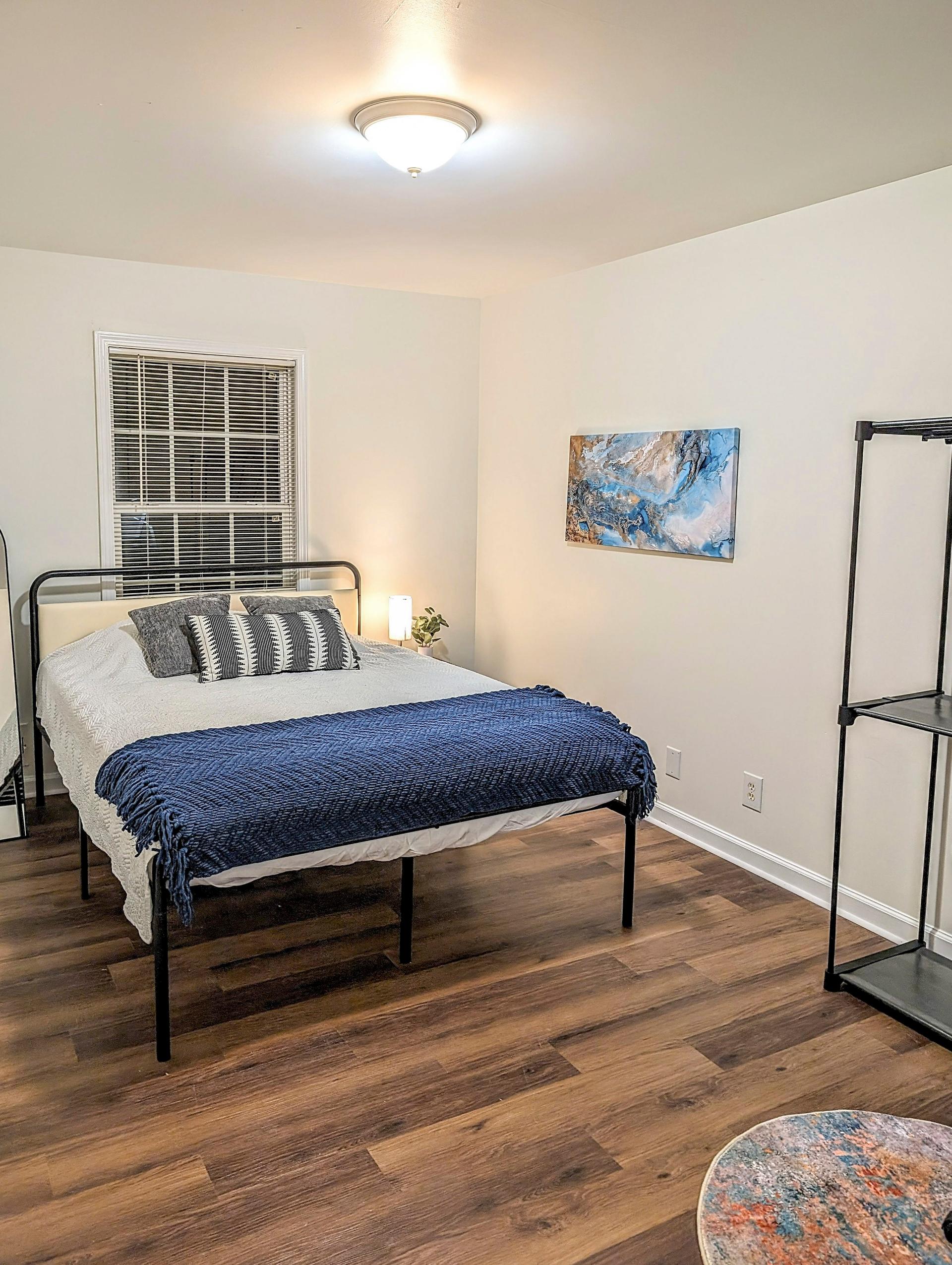 bedroom, detected:bed