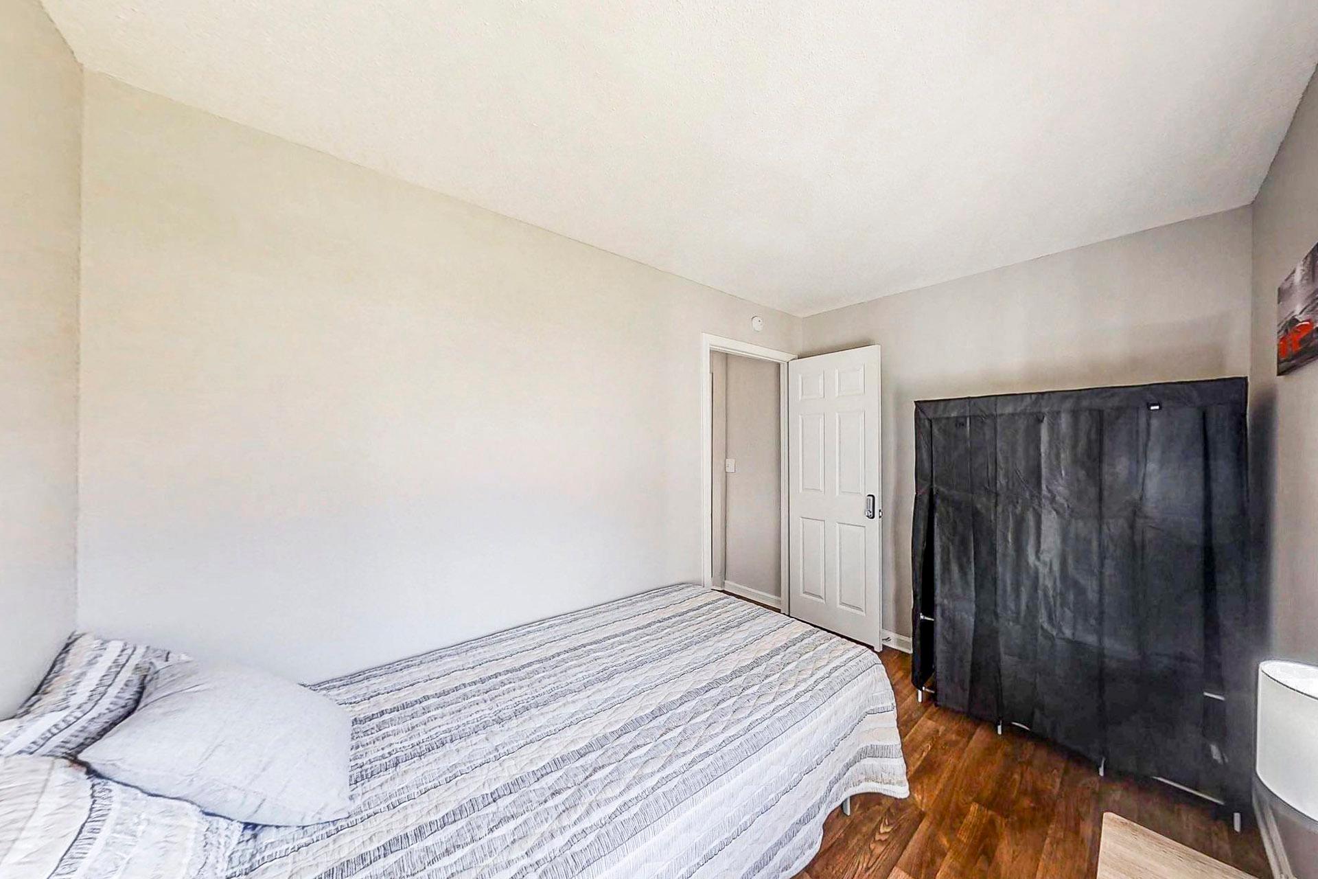 bedroom, detected:bed