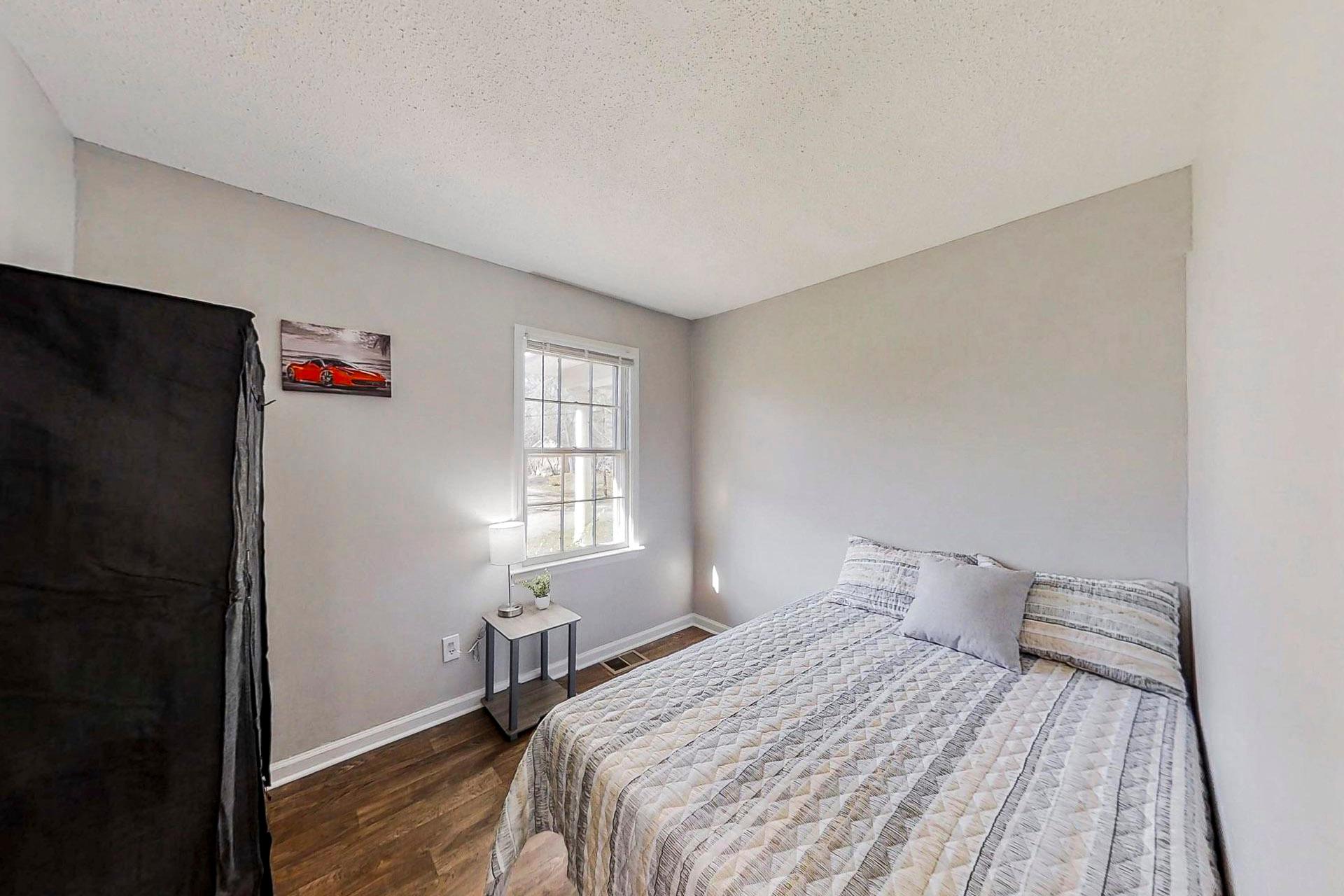 bedroom, detected:bed, window blind