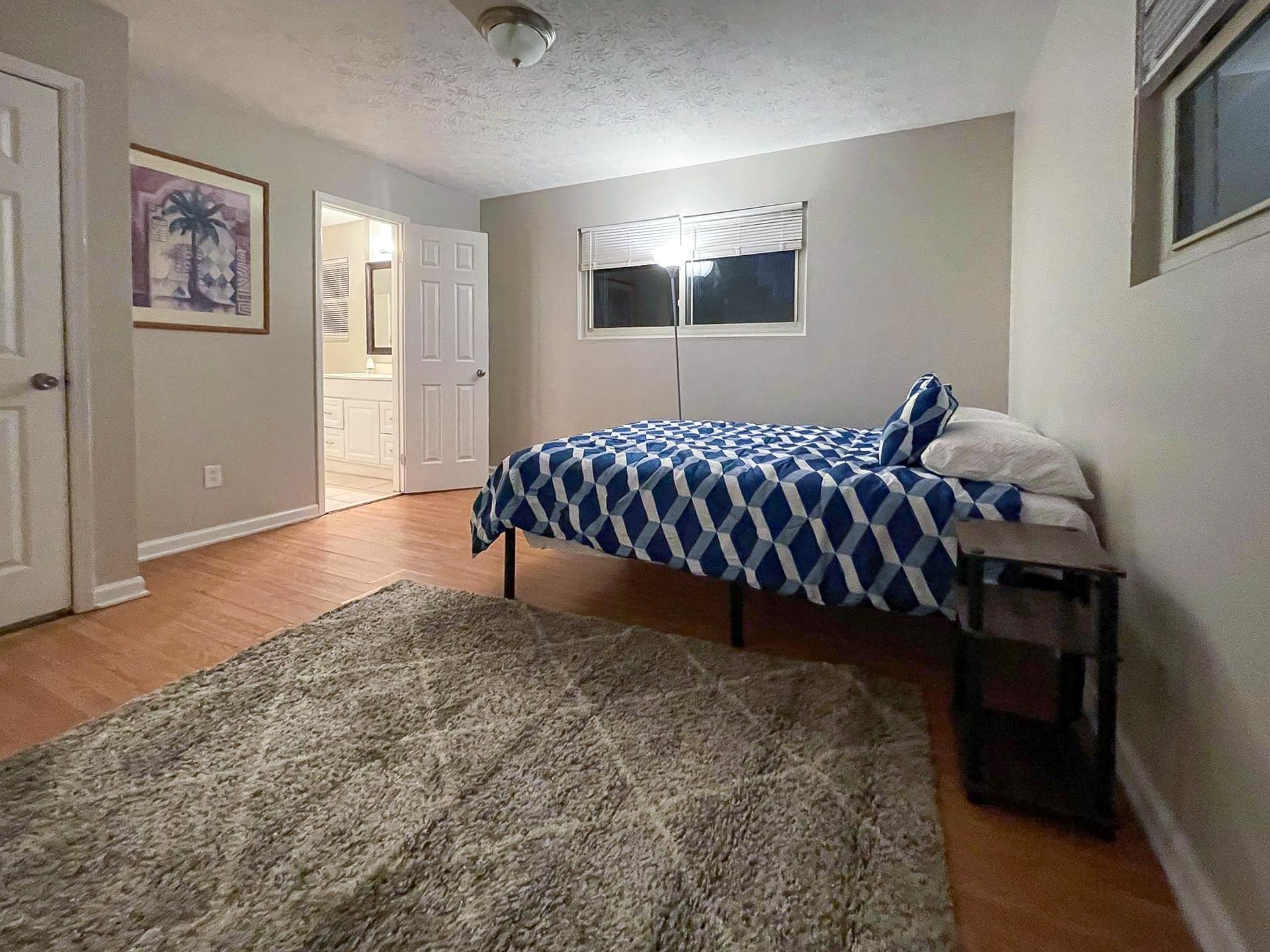 bedroom, detected: bed, window blind