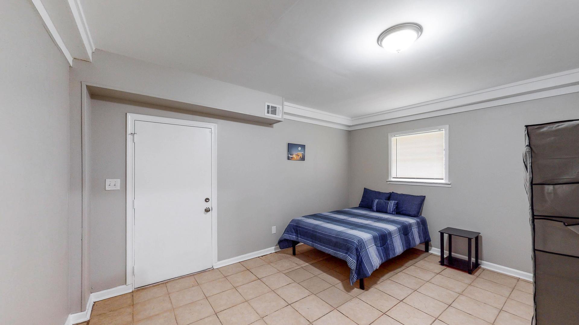 bedroom, detected: bed