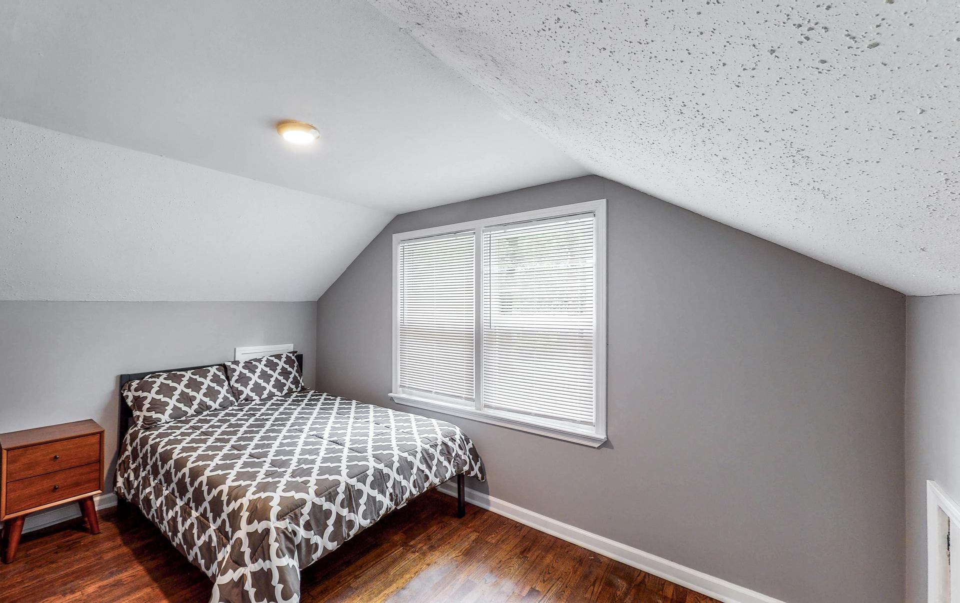 bedroom, detected: window blind, bed