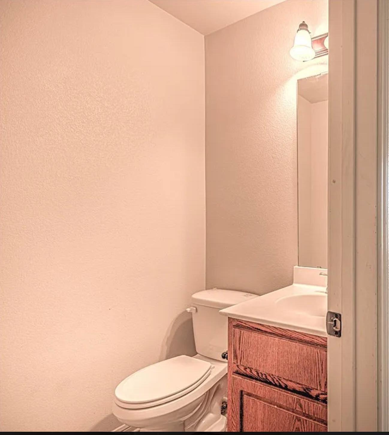 1/2 Bath for everyone to share