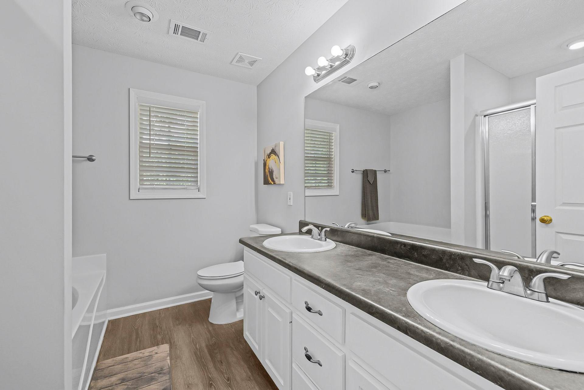 bathroom, detected:
