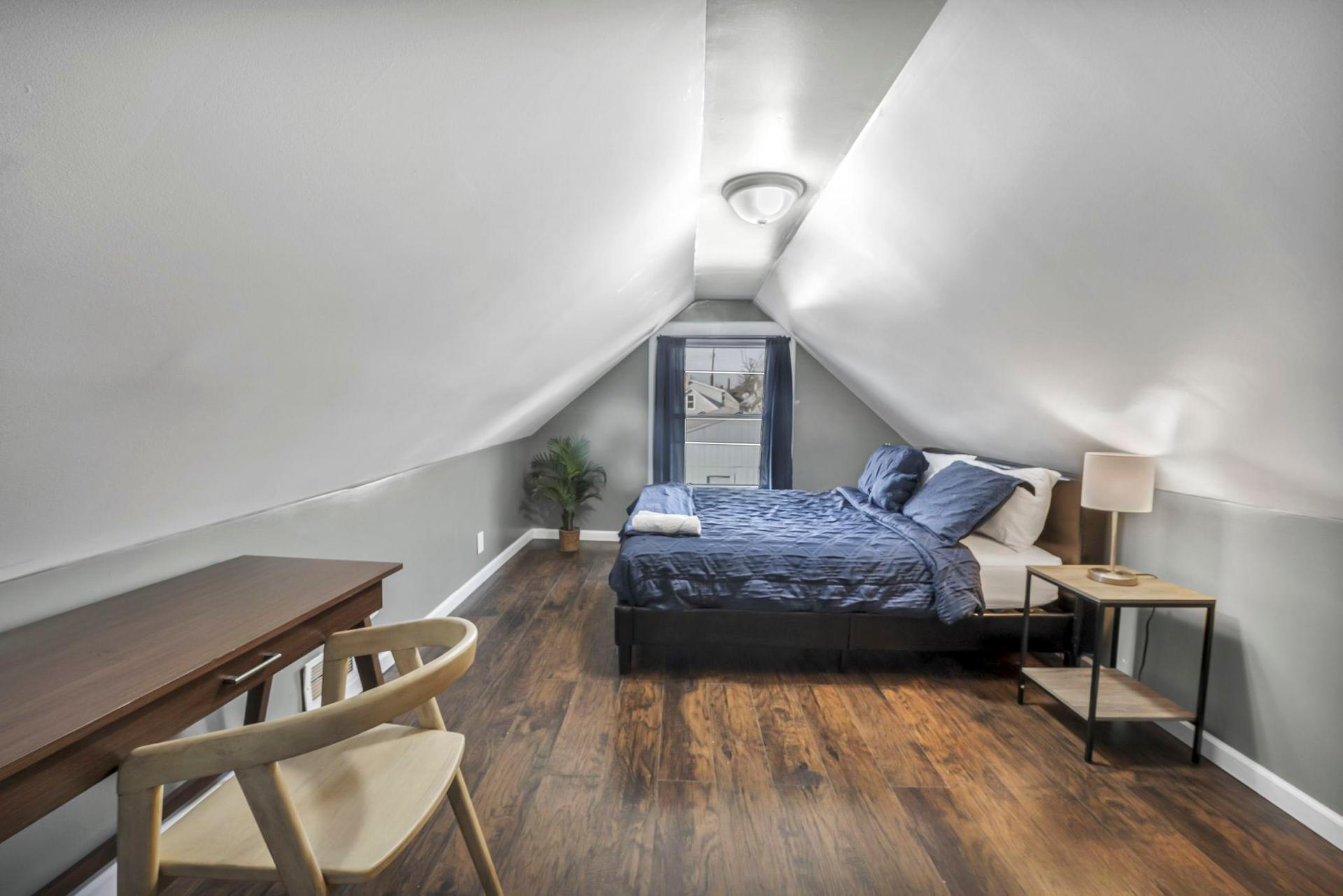 living_room, detected: