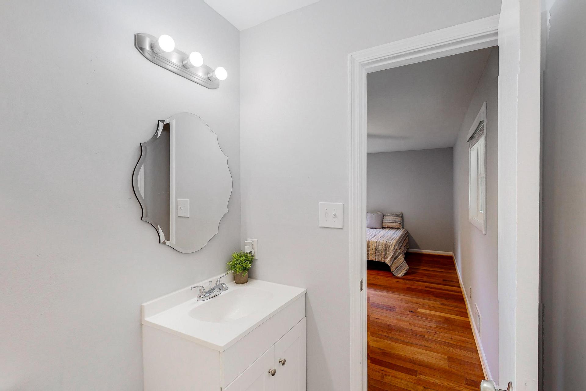 bathroom, detected:
