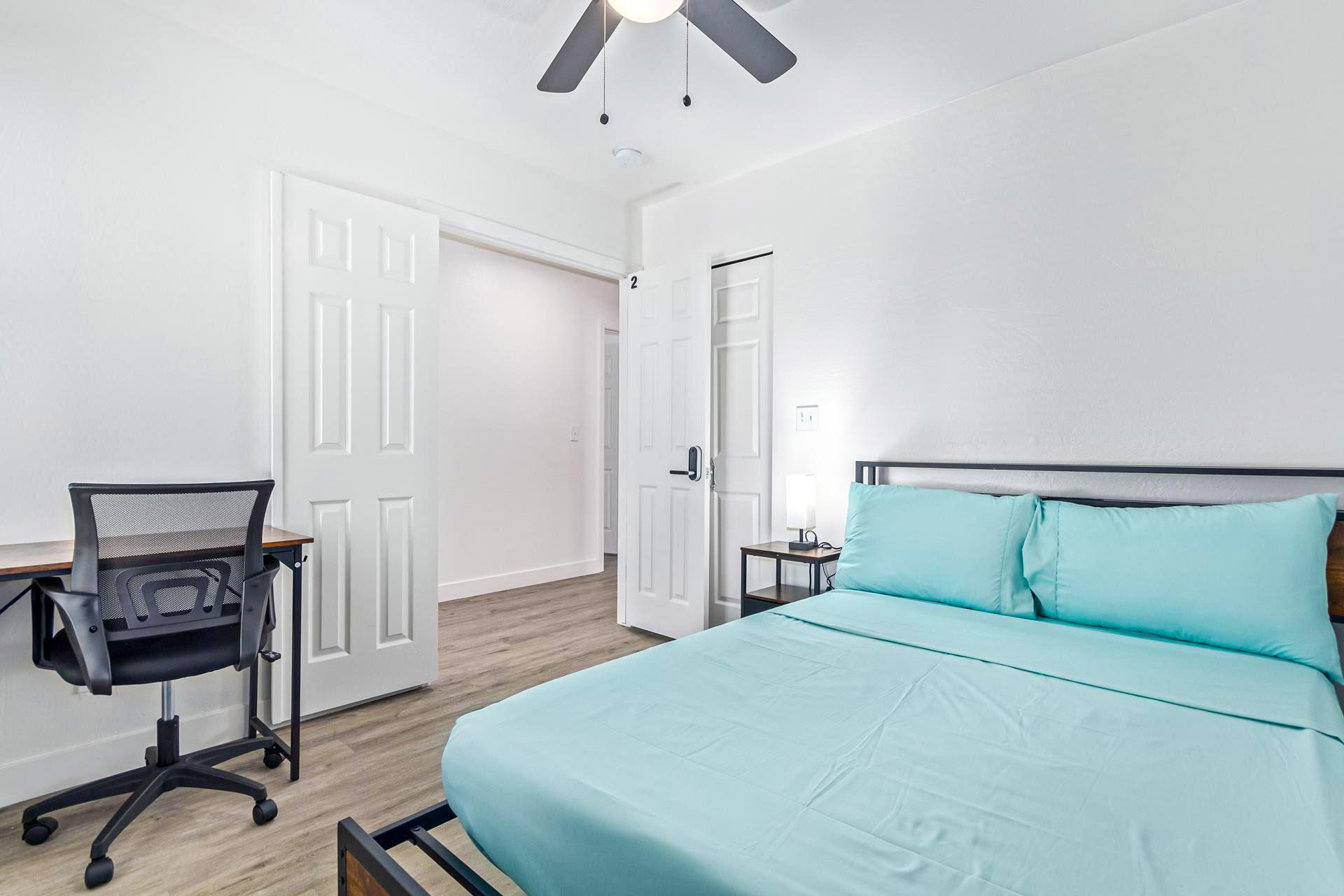bedroom, detected:bed, ceiling fan