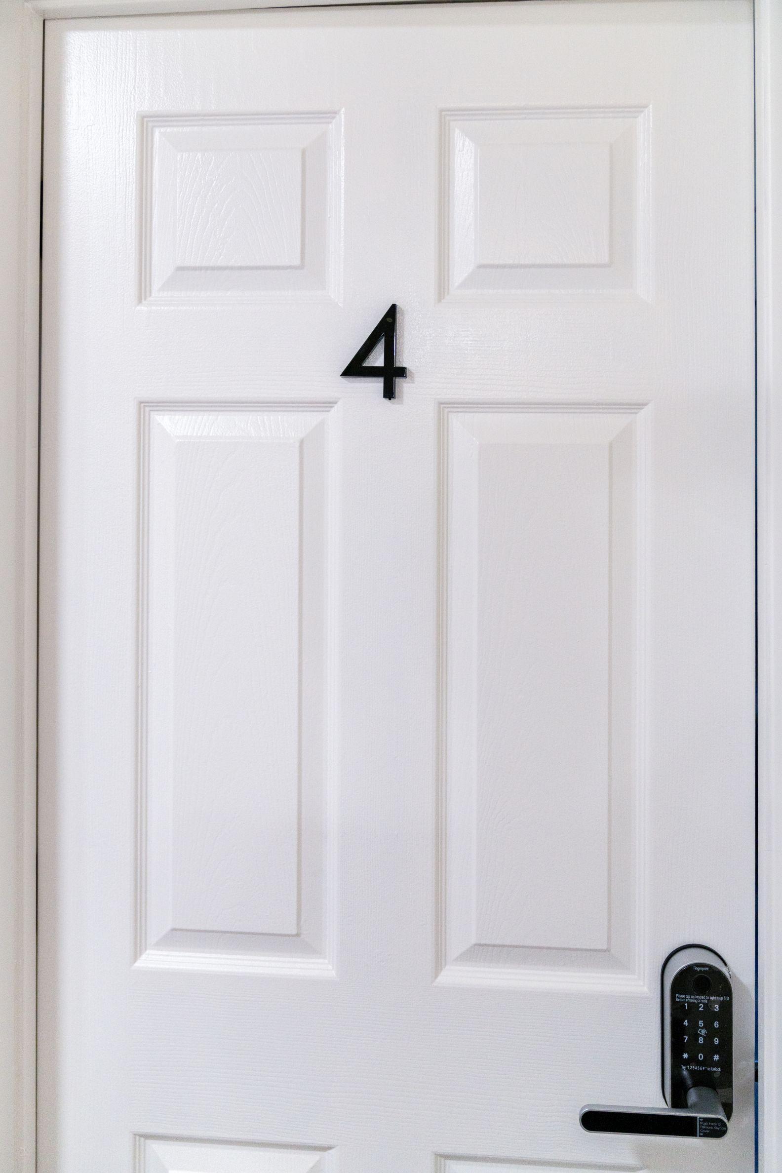 Room 4