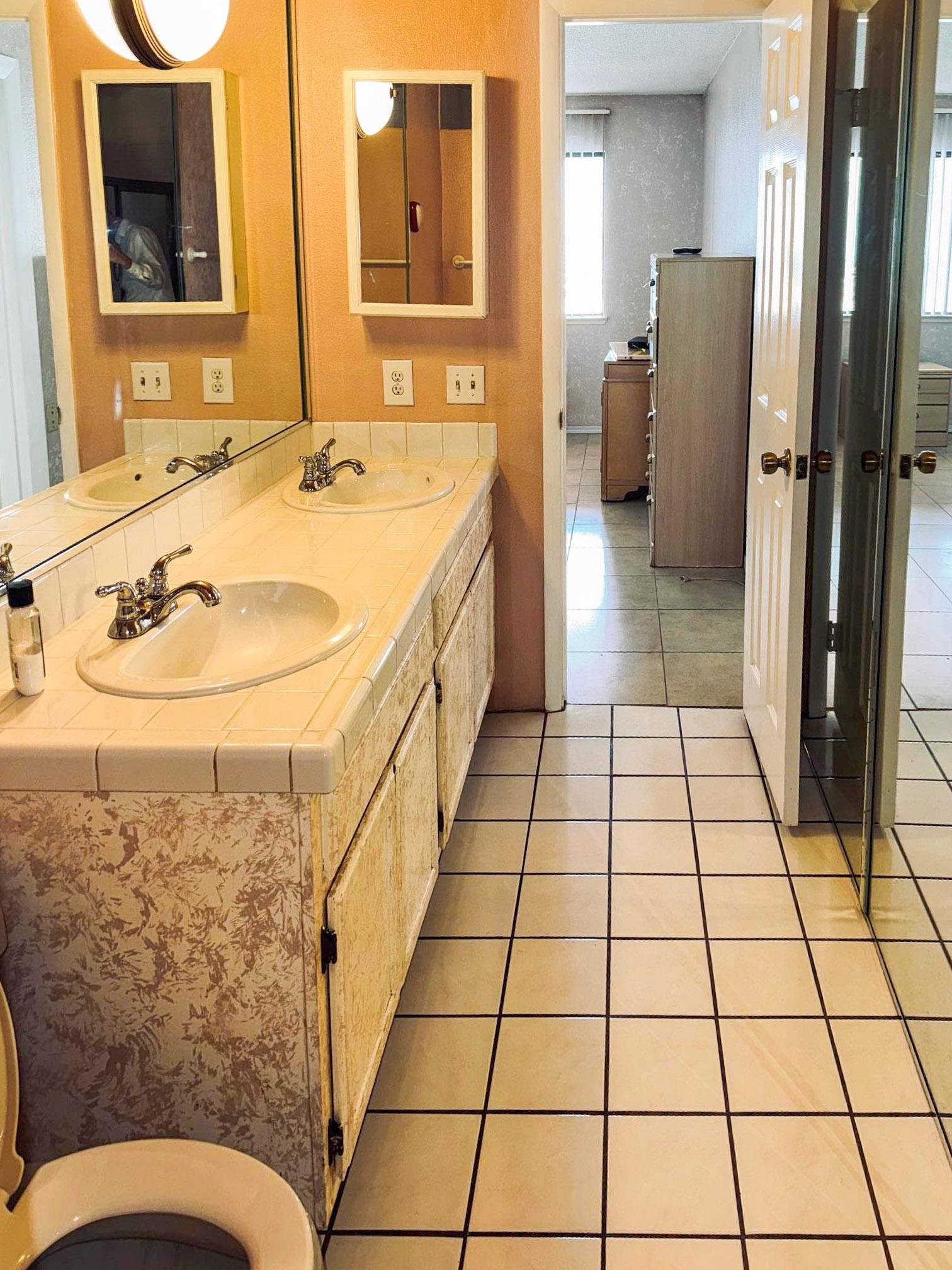bathroom, detected:
