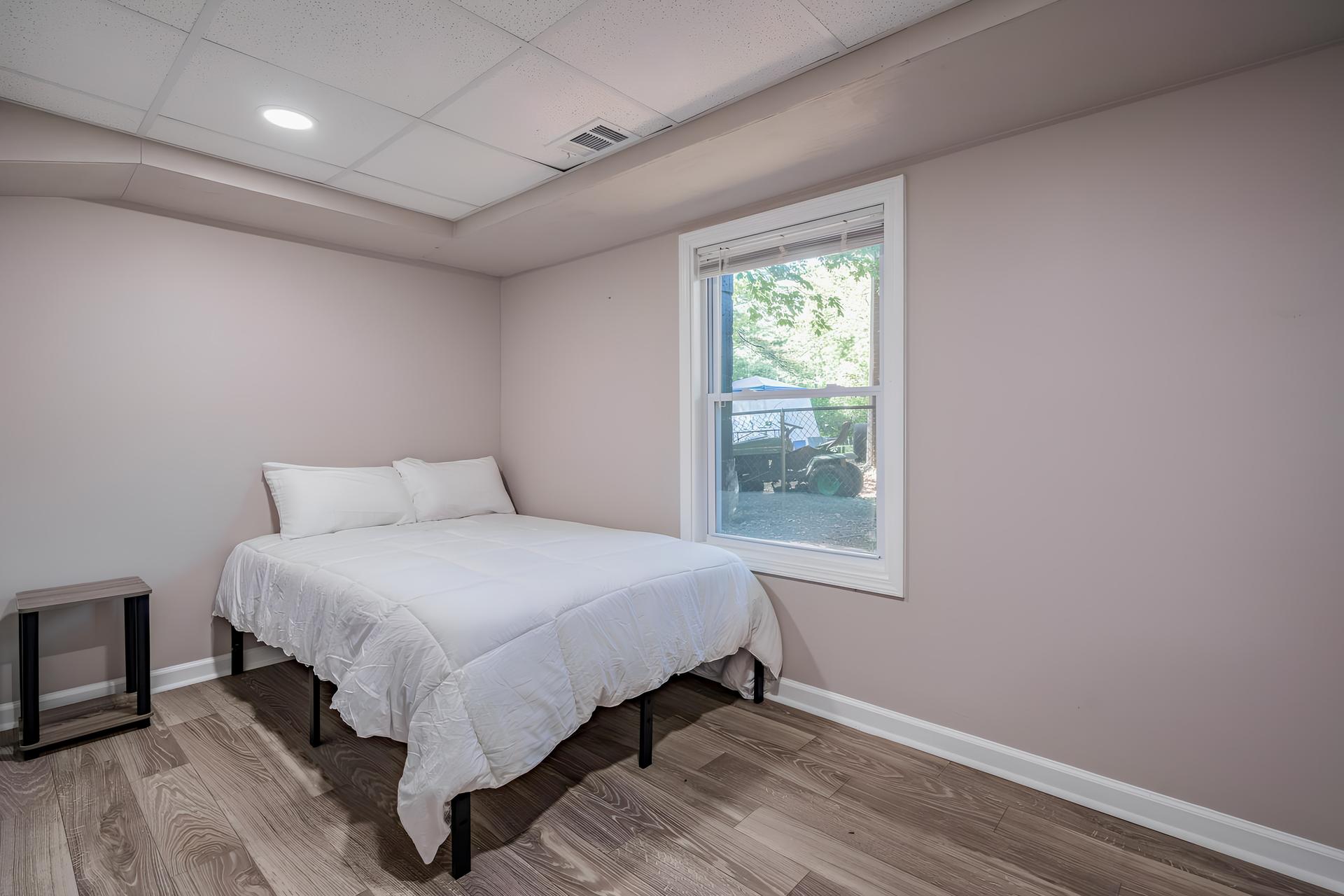 bedroom, detected:bed