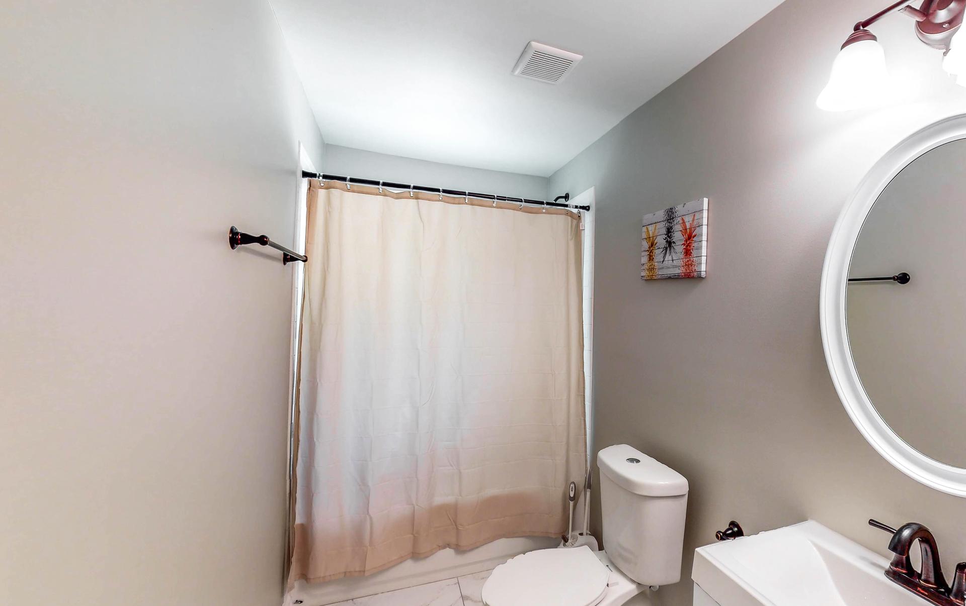 Bathroom(s)