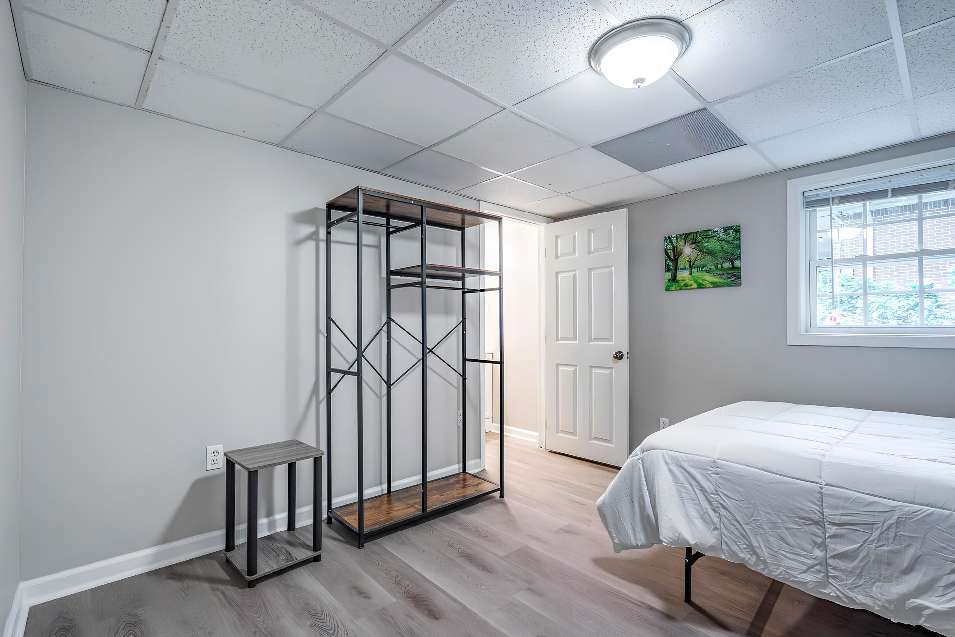 bedroom, detected:bed