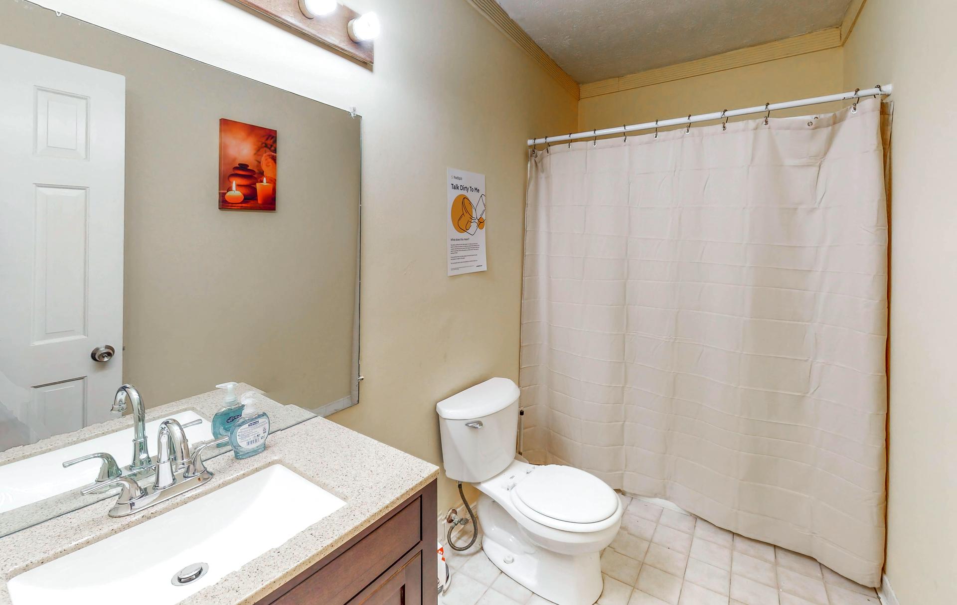 Bathroom(s)