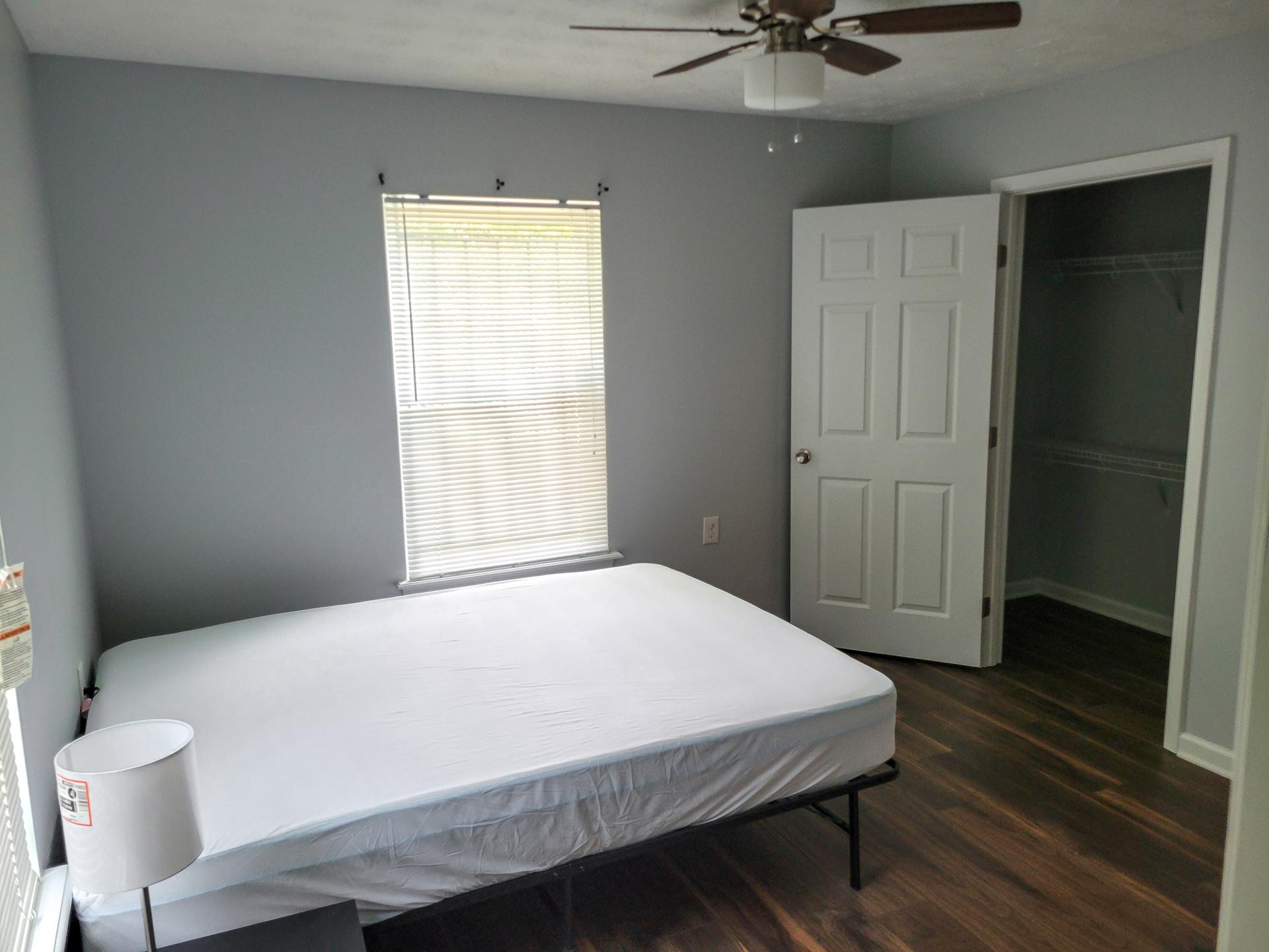 bedroom, detected: ceiling fan, window blind, bed