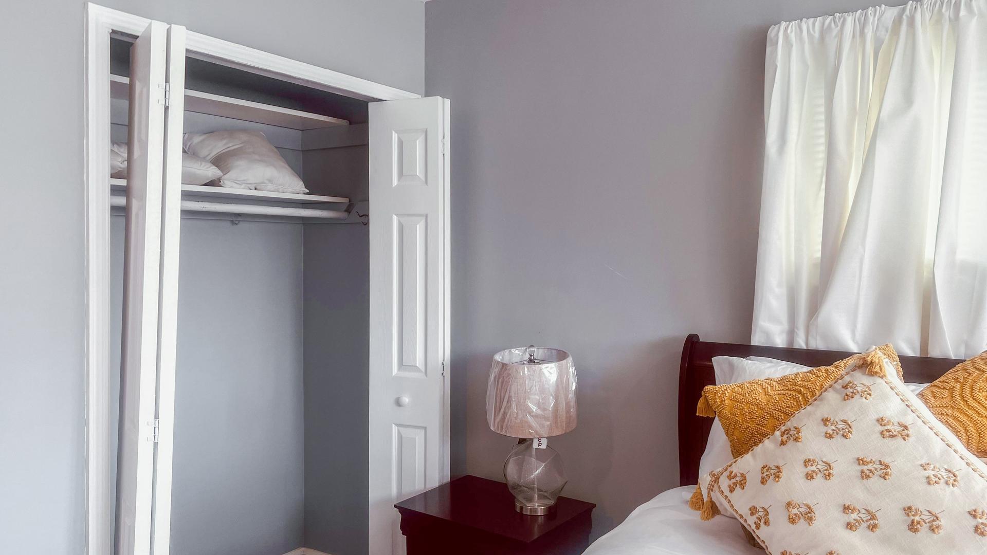 bedroom, detected:bed