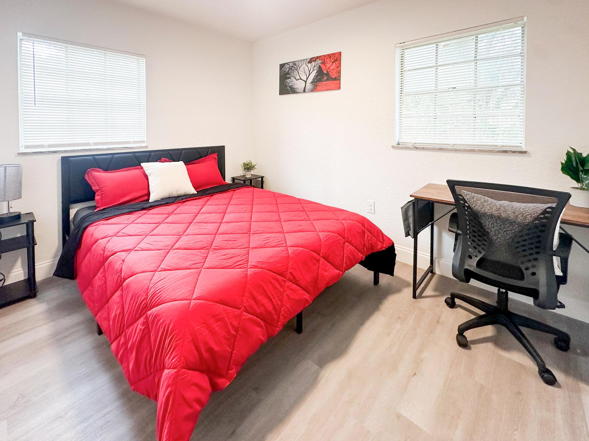 bedroom, detected:window blind, bed