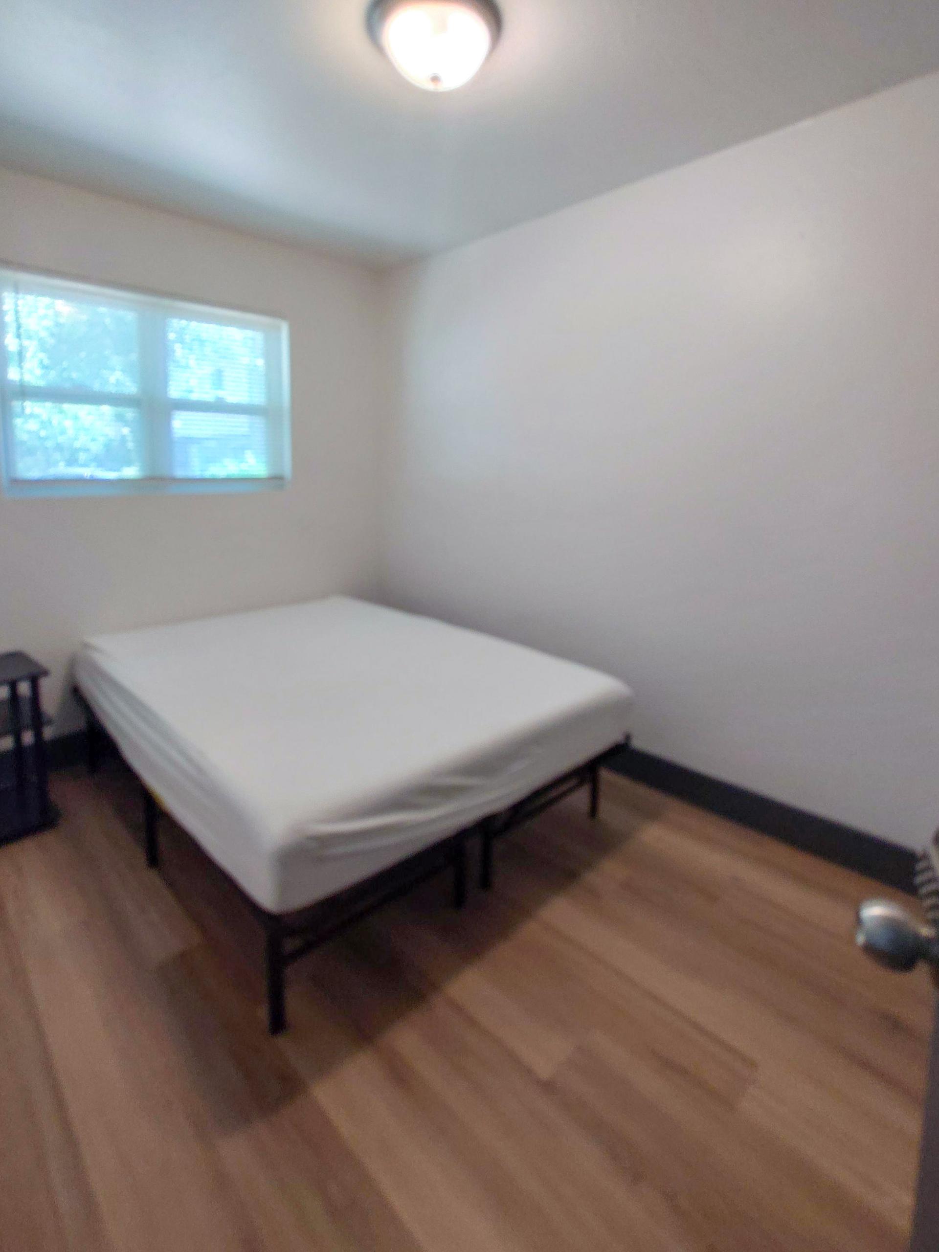 bedroom, detected:bed