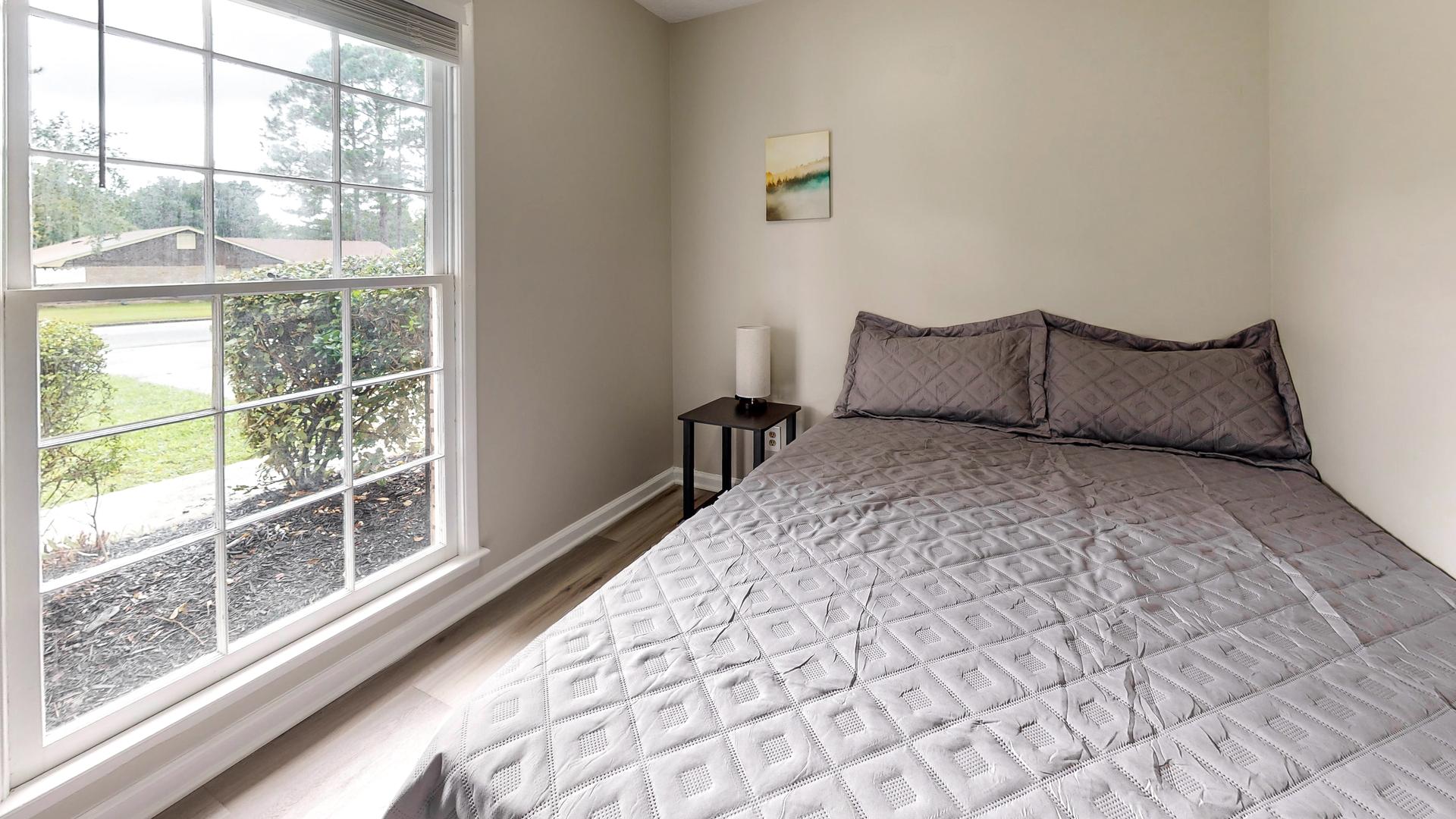 bedroom, detected: bed
