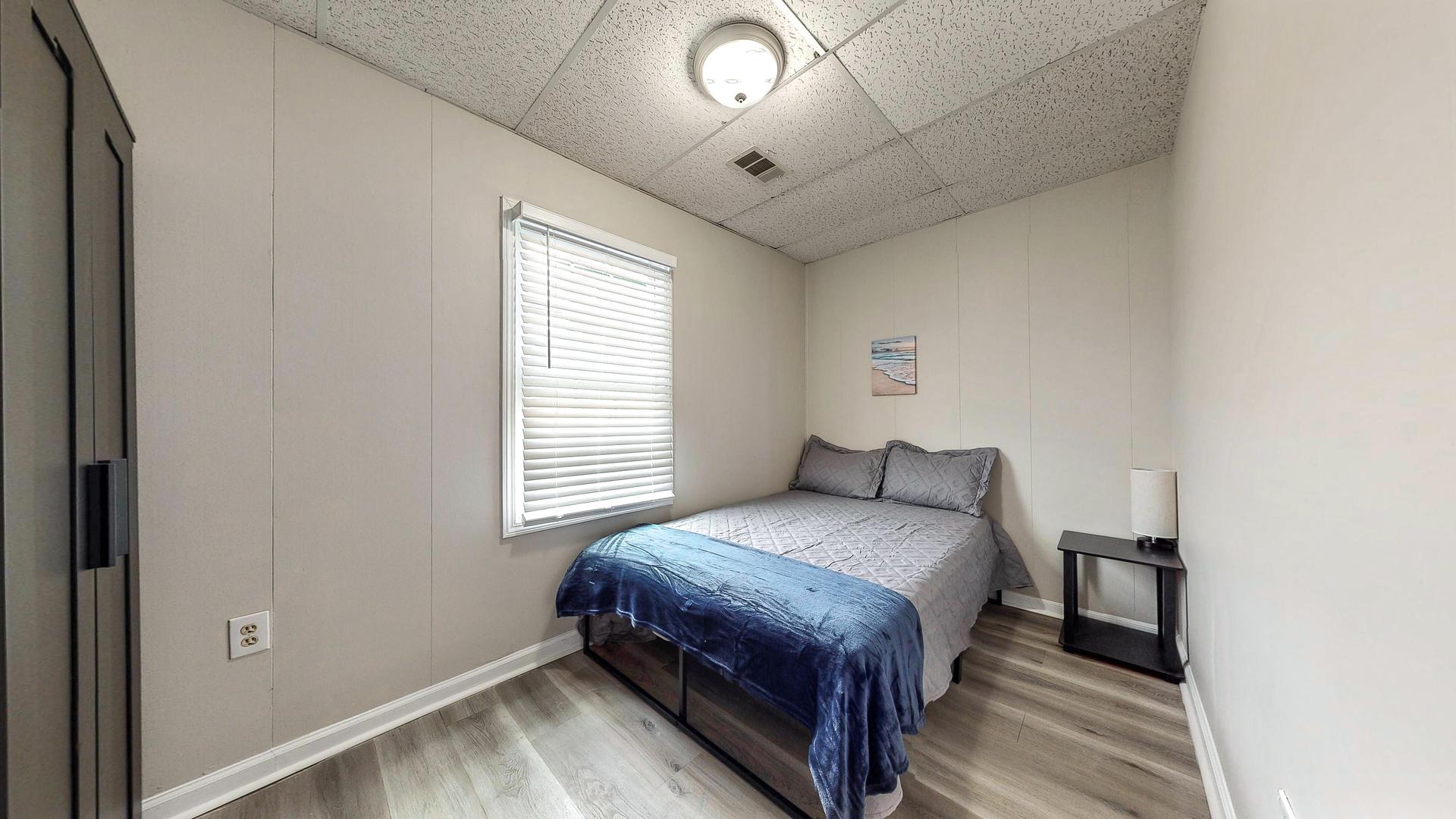 bedroom, detected: bed