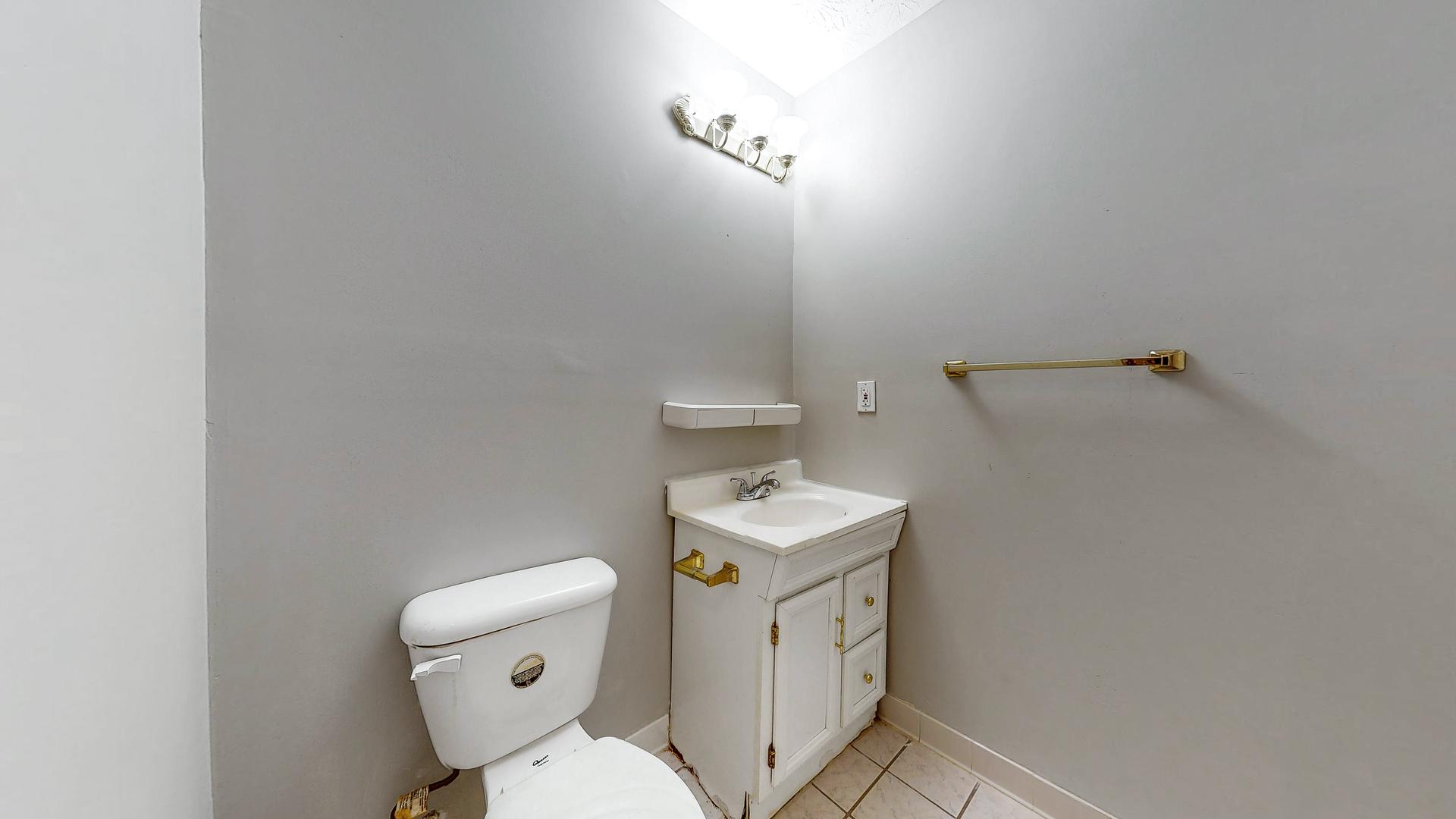 bathroom, detected: