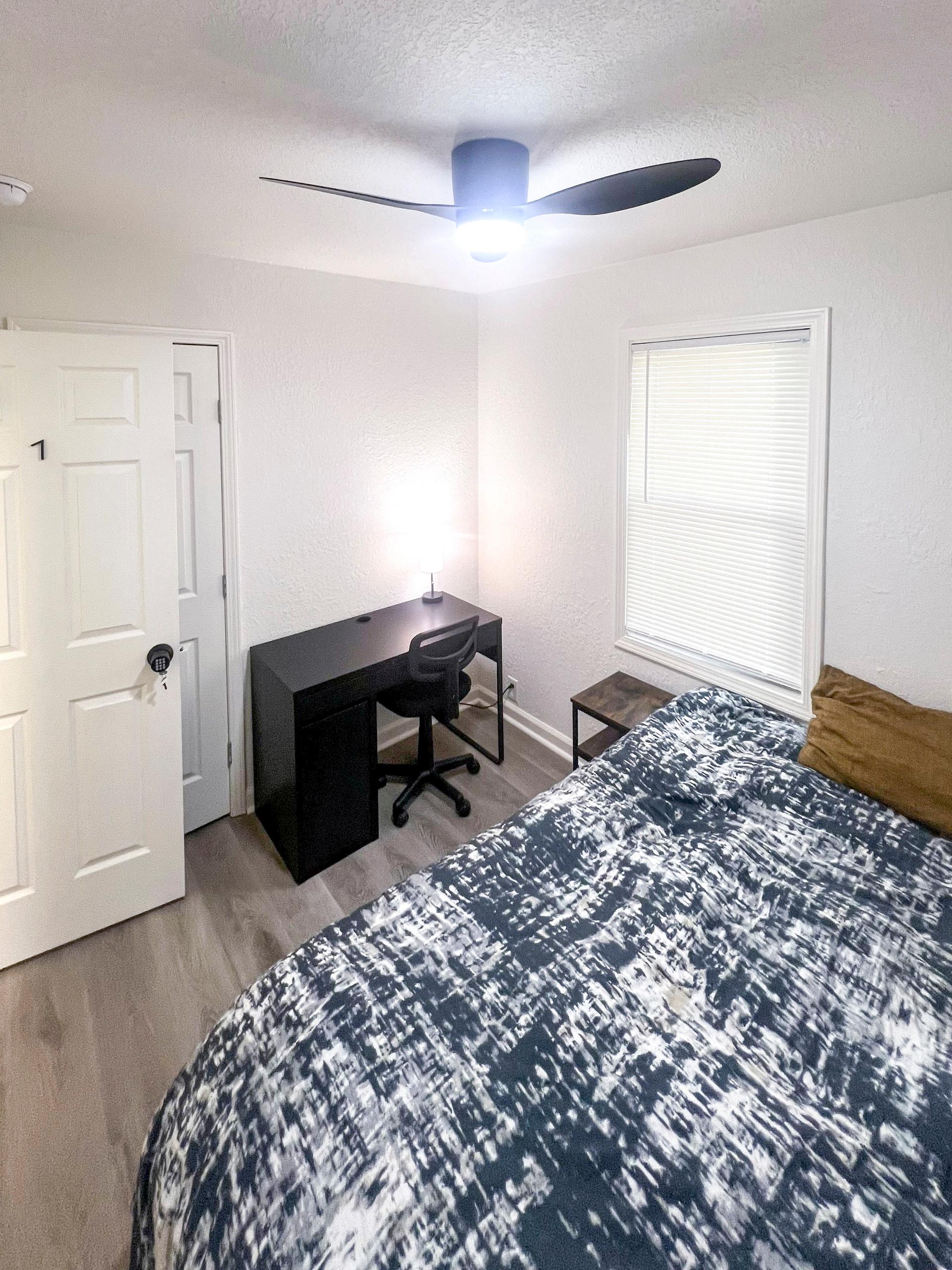 bedroom, detected:bed, window blind