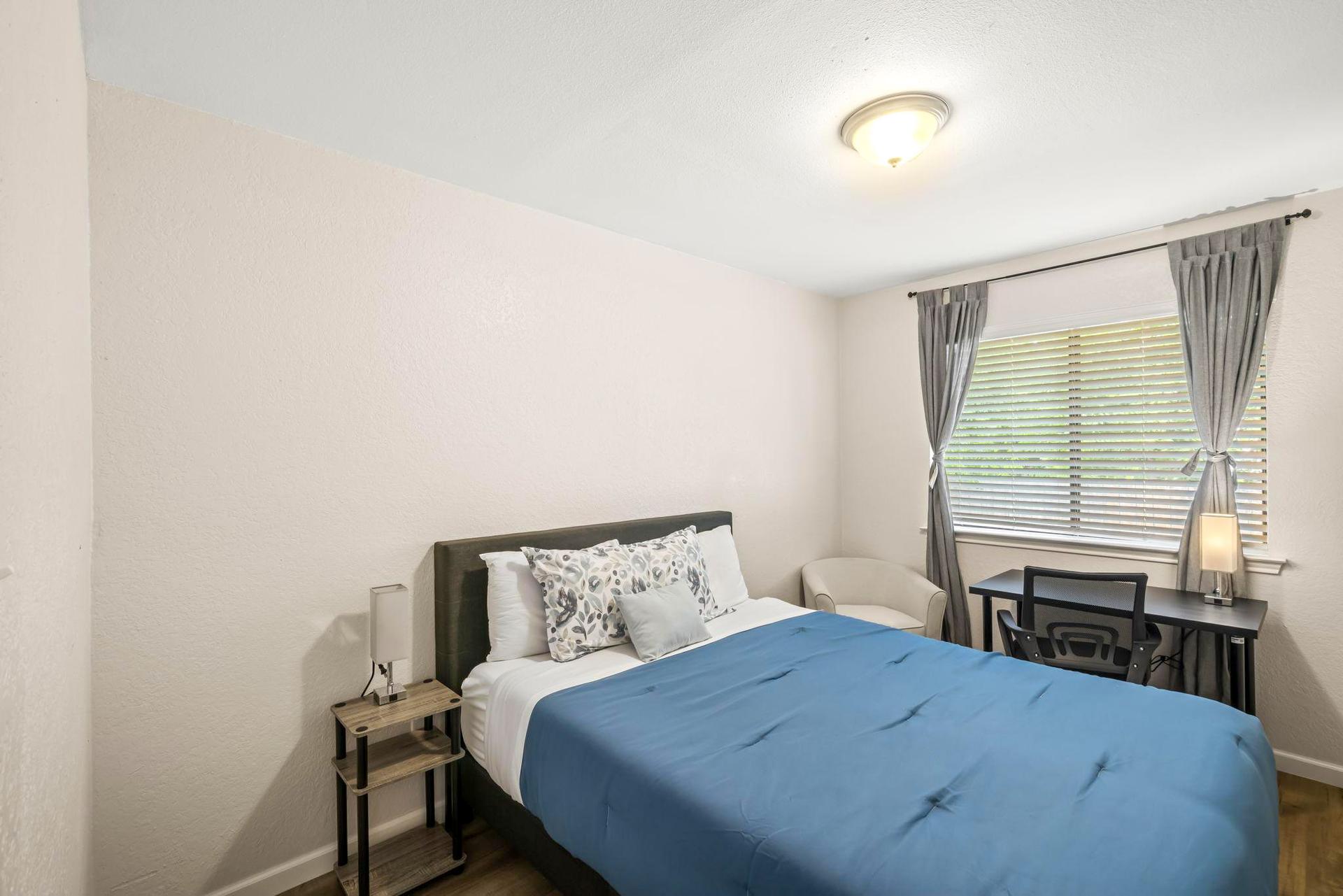 bedroom, detected:bed, window blind