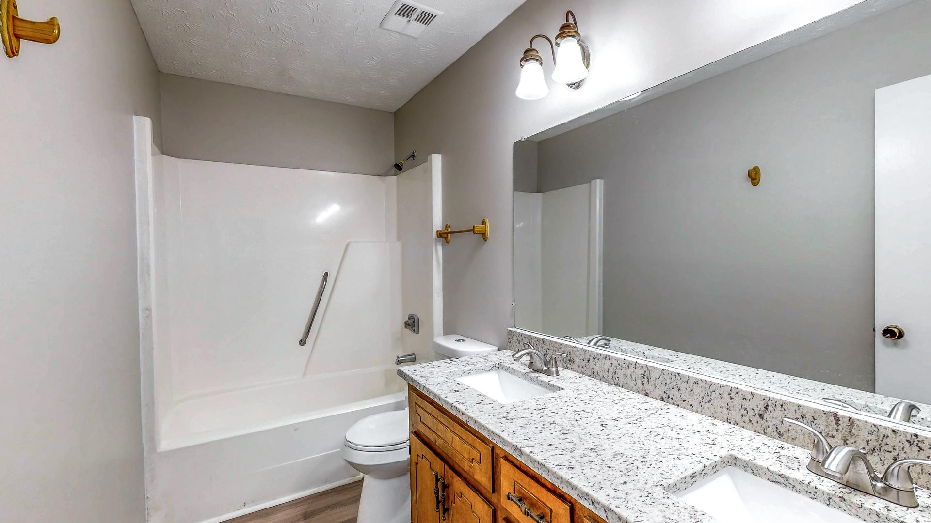 bathroom, detected: ceiling fan
