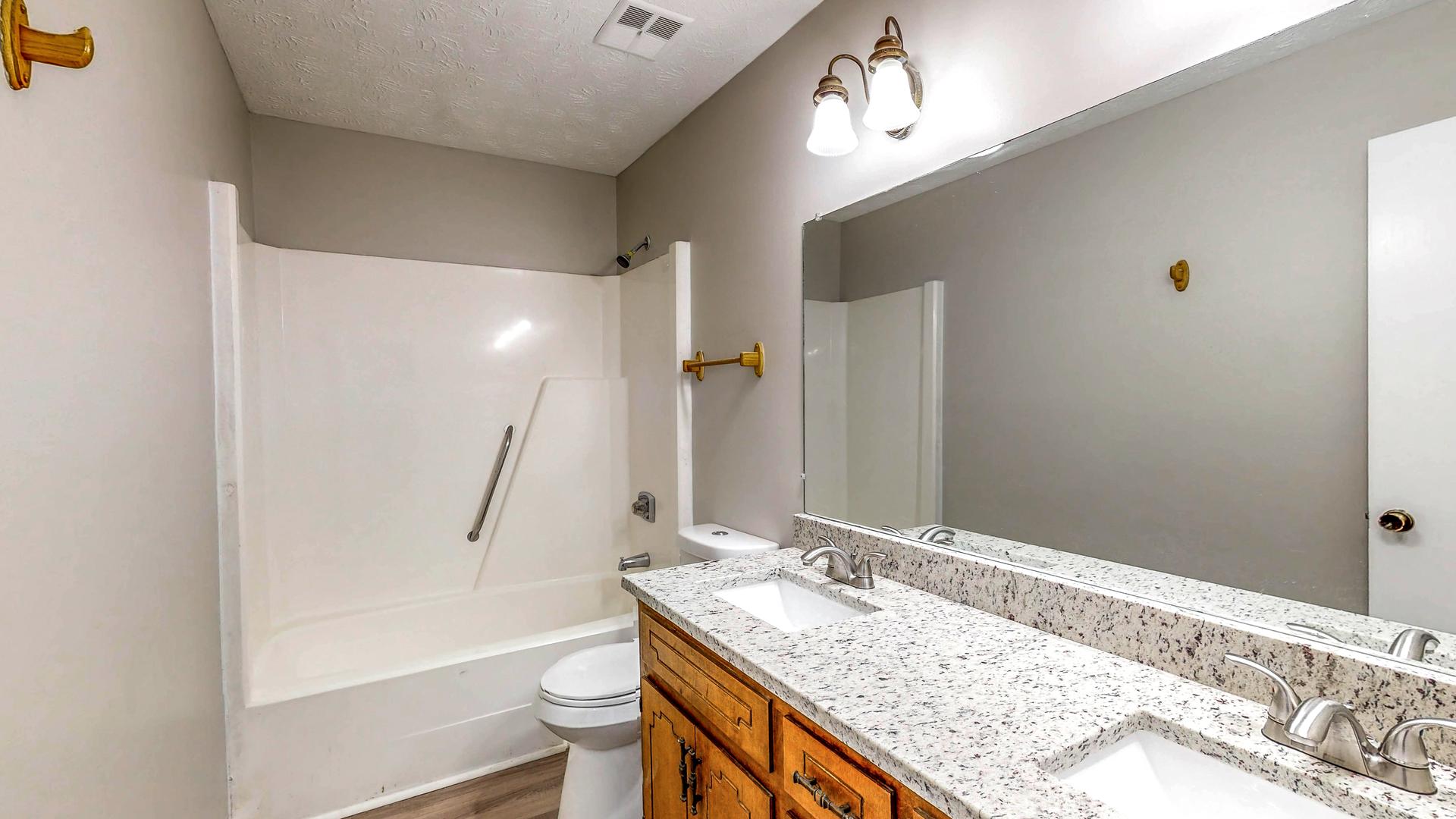 bathroom, detected: ceiling fan
