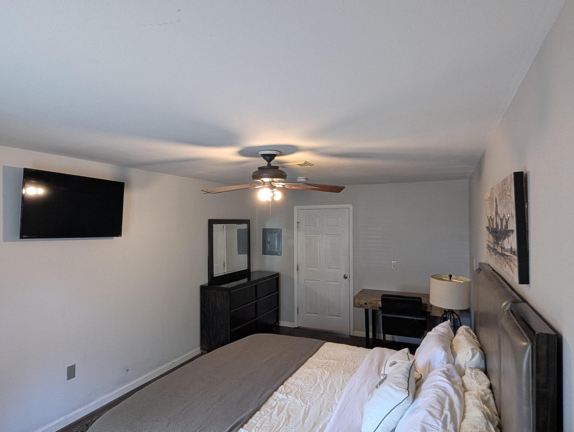 King Bed with TV