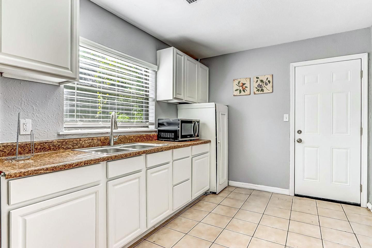 Common spaces including the kitchen