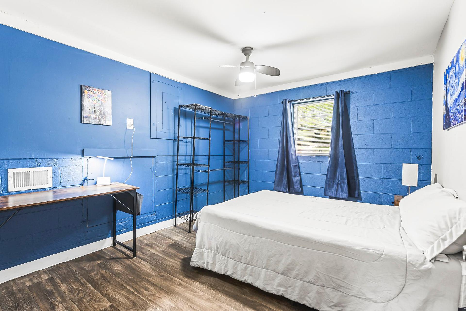 bedroom, detected:bed