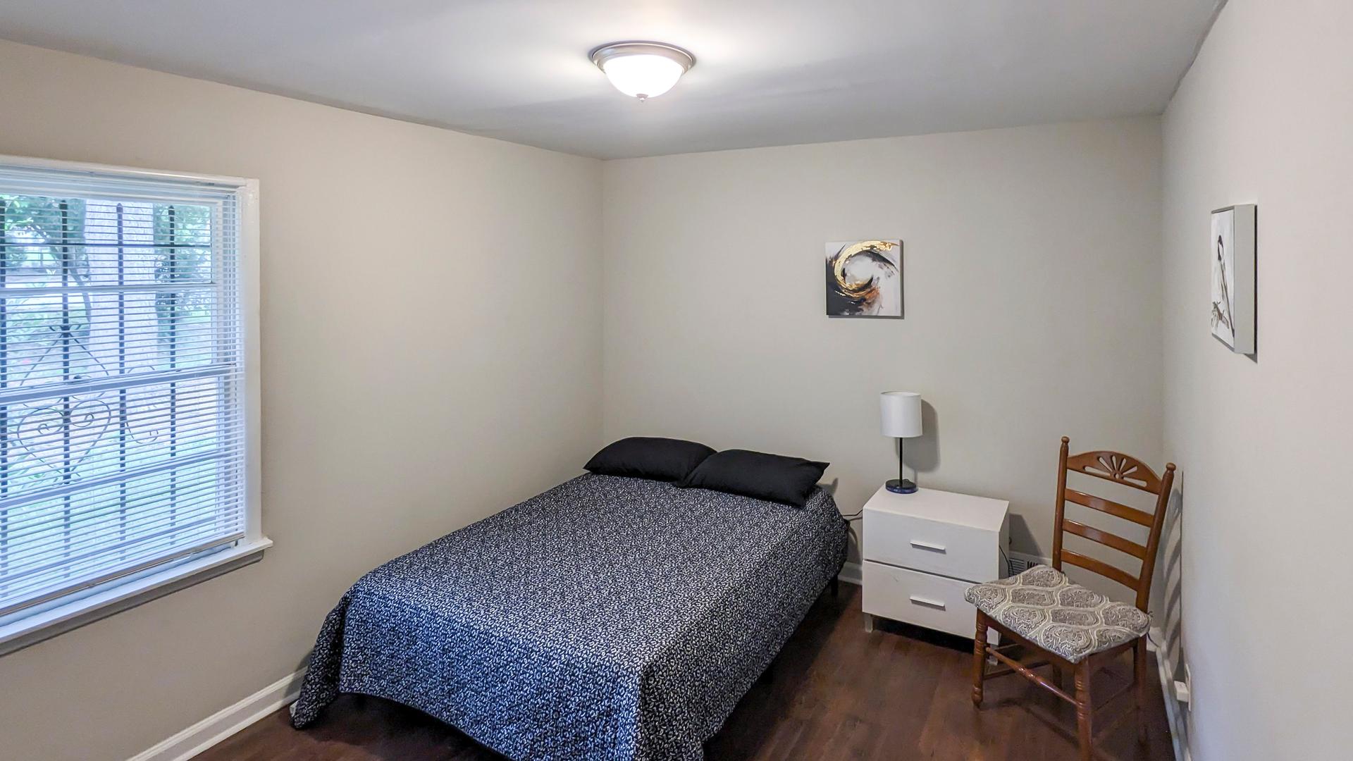 bedroom, detected:bed, window blind