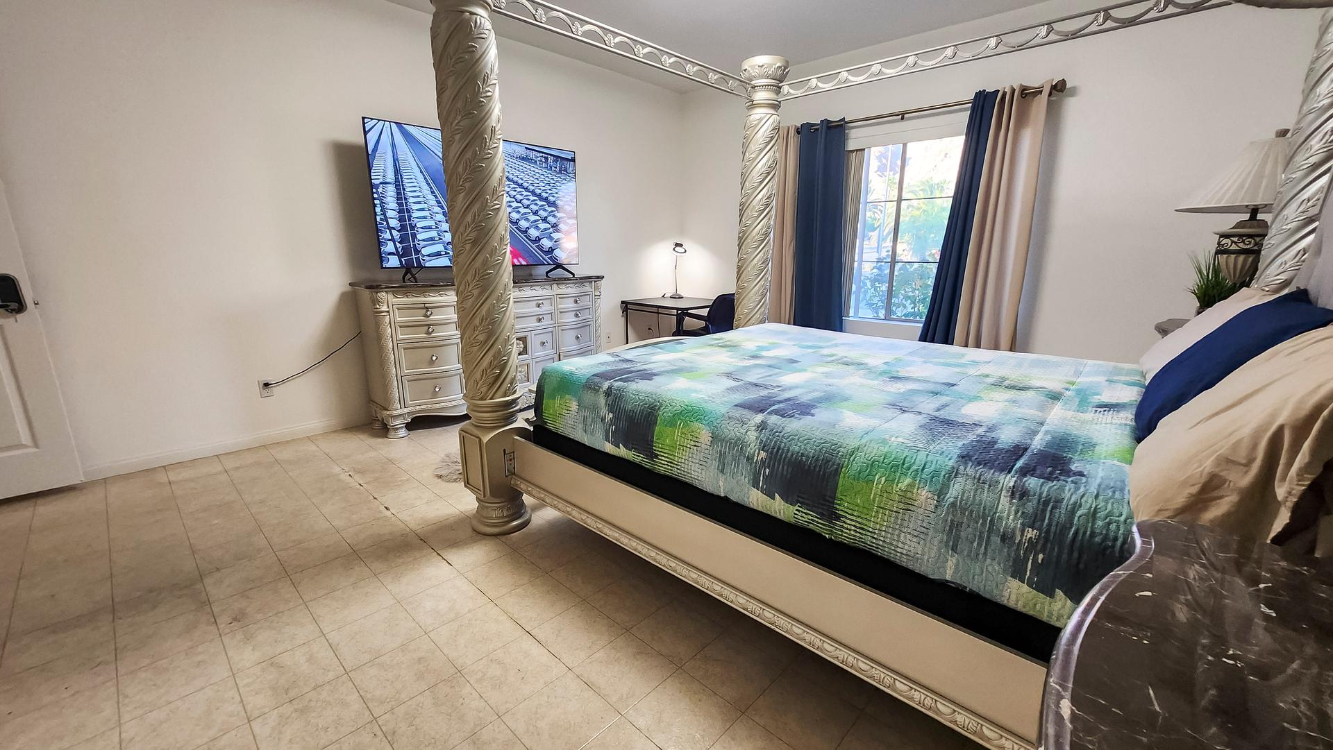 bedroom, detected:bed, window blind