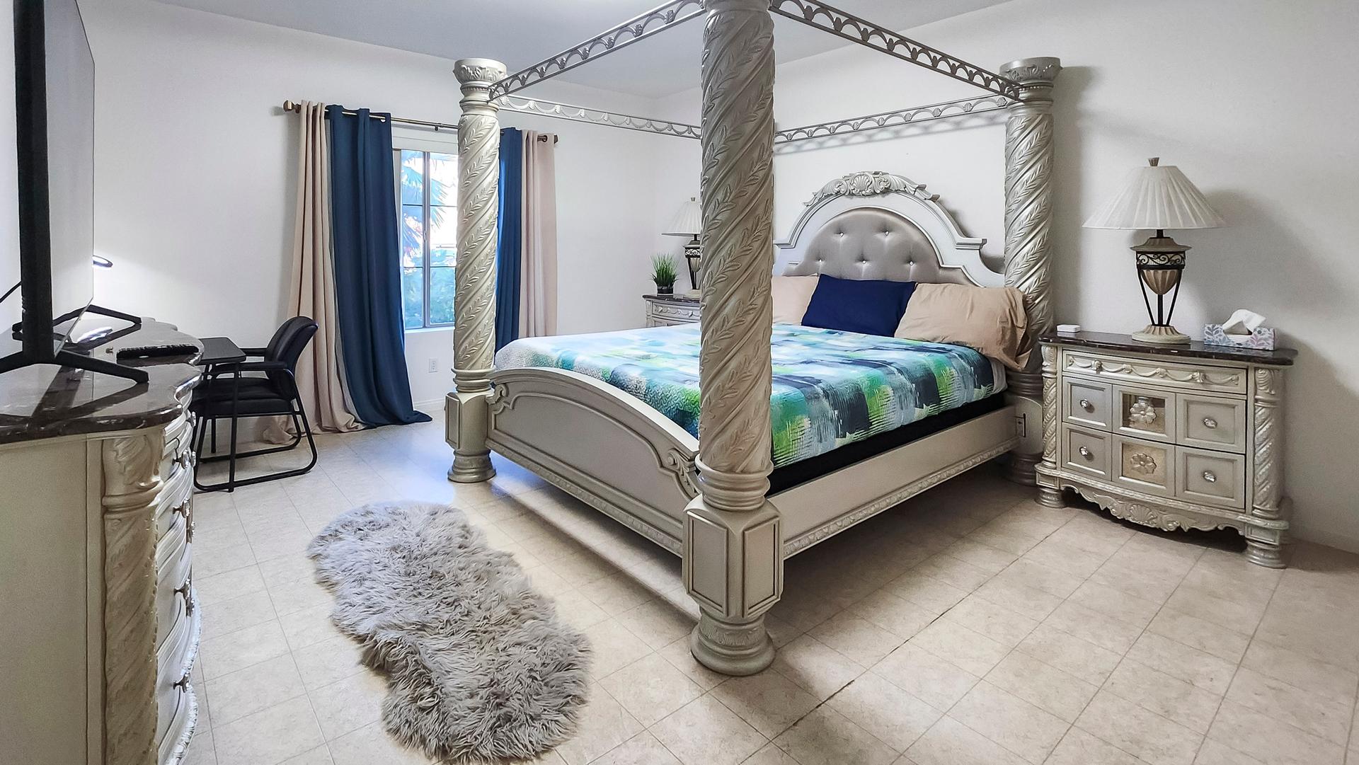 bedroom, detected:bed